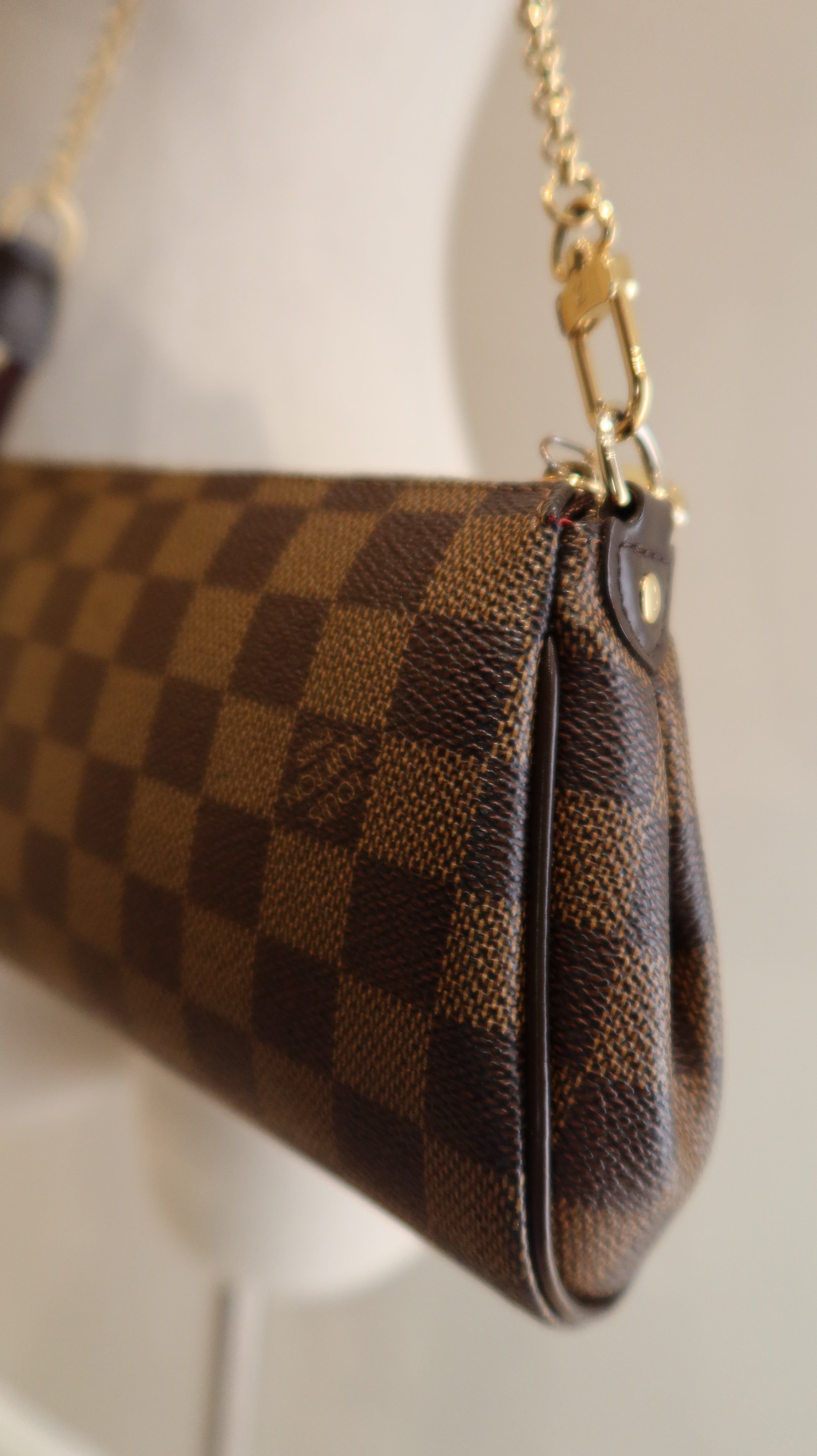 Louis Vuitton Eva Clutch