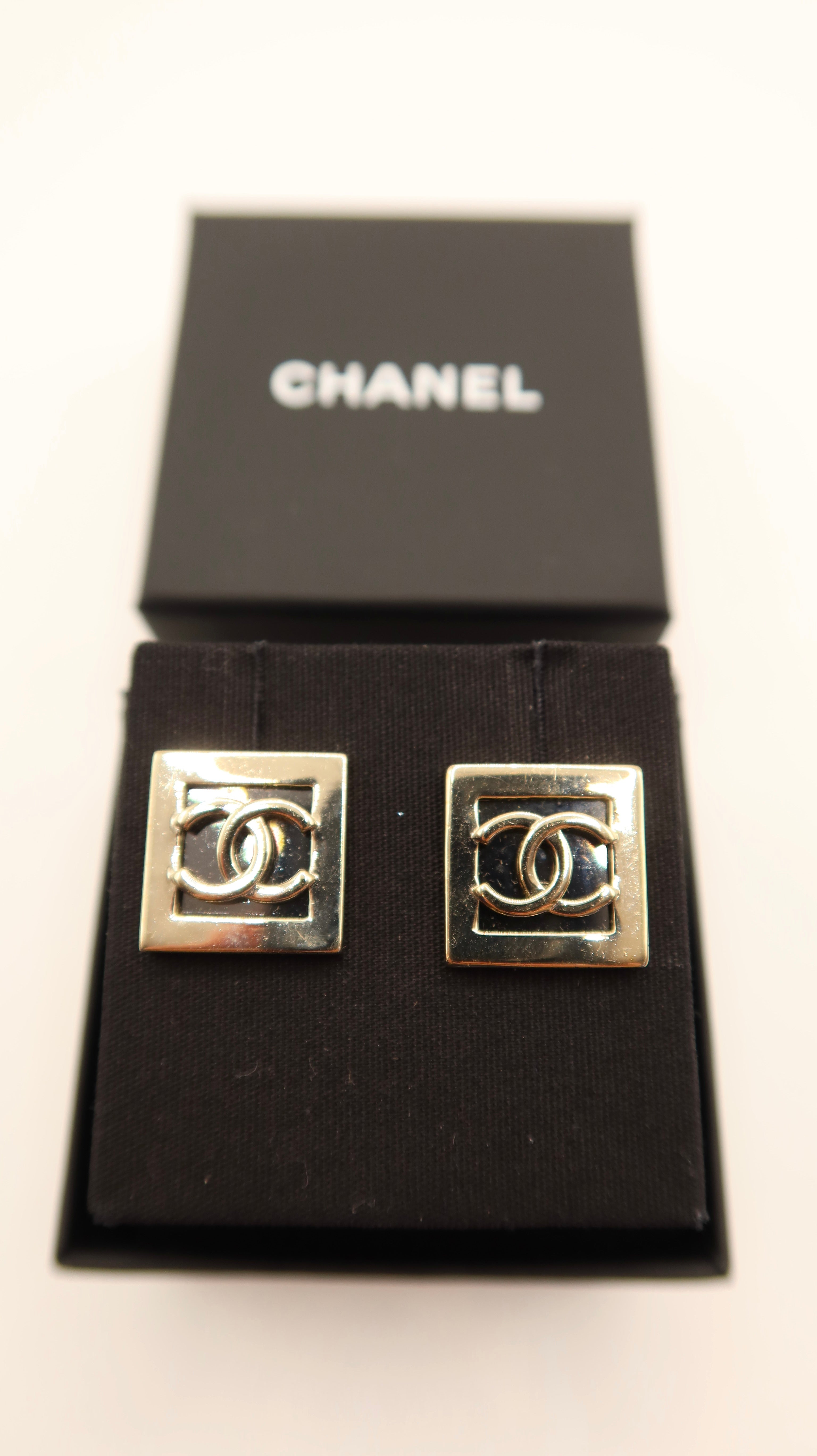 Chanel CC Earrings