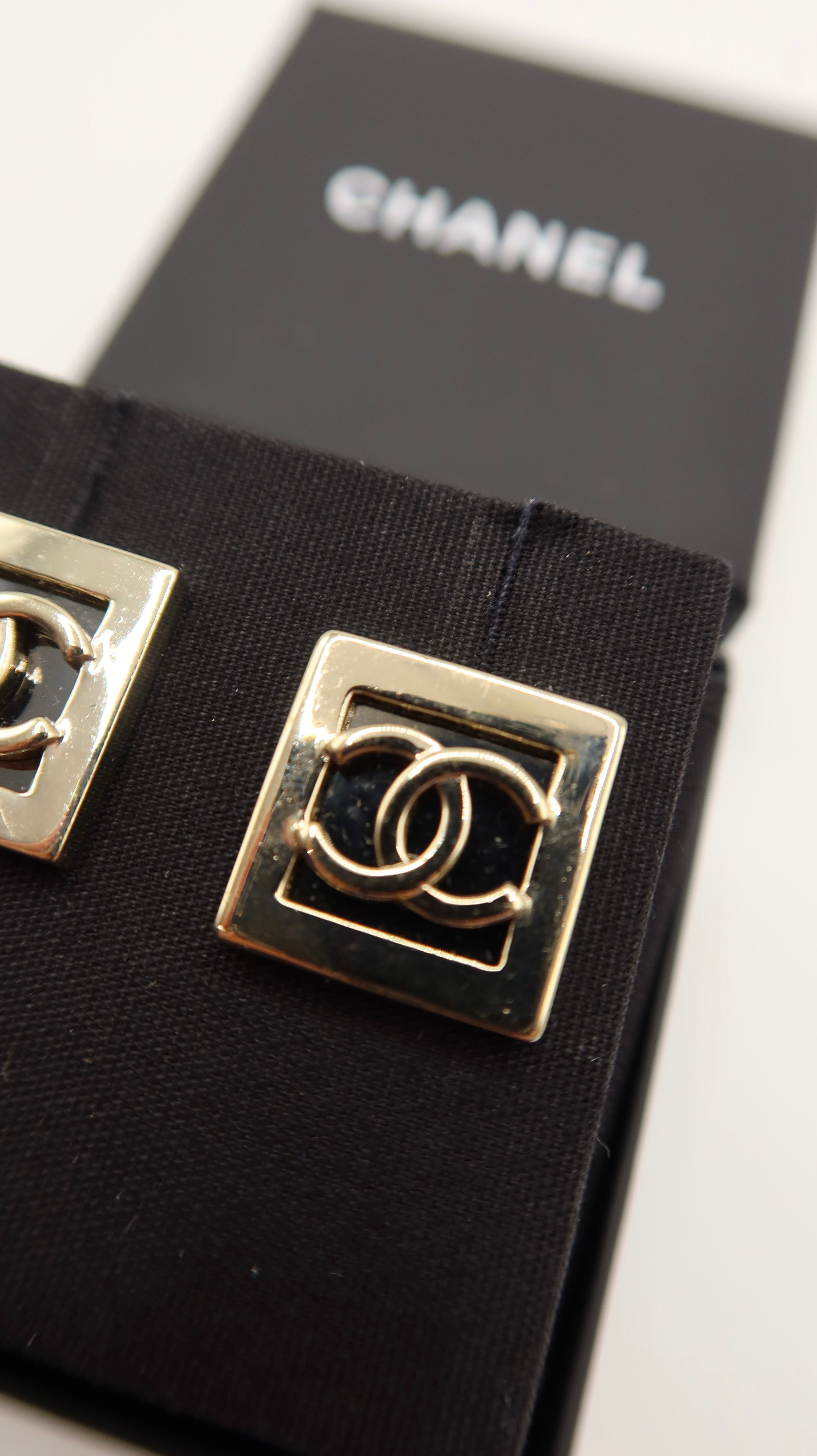 Chanel CC Earrings