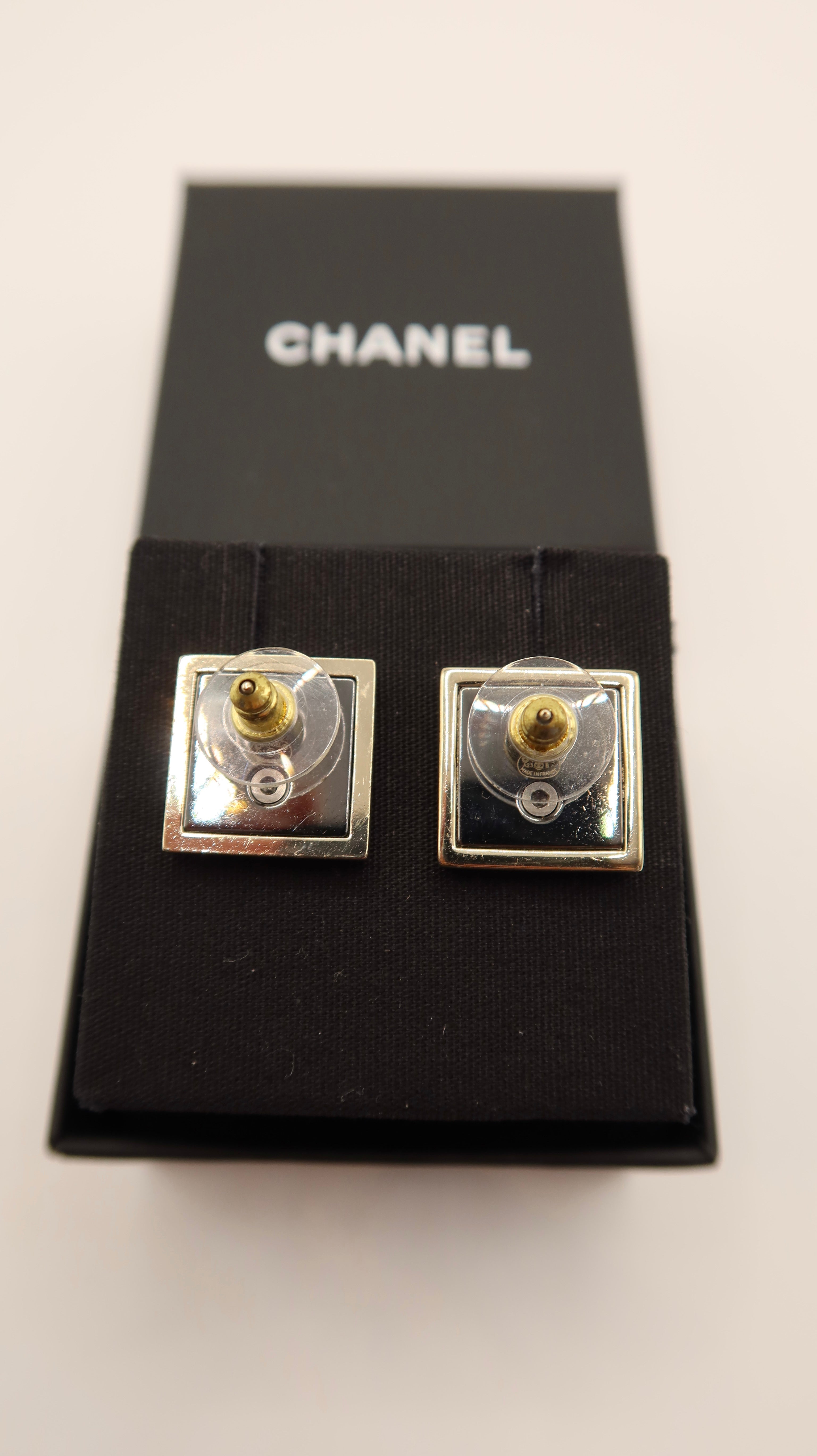 Chanel CC Earrings