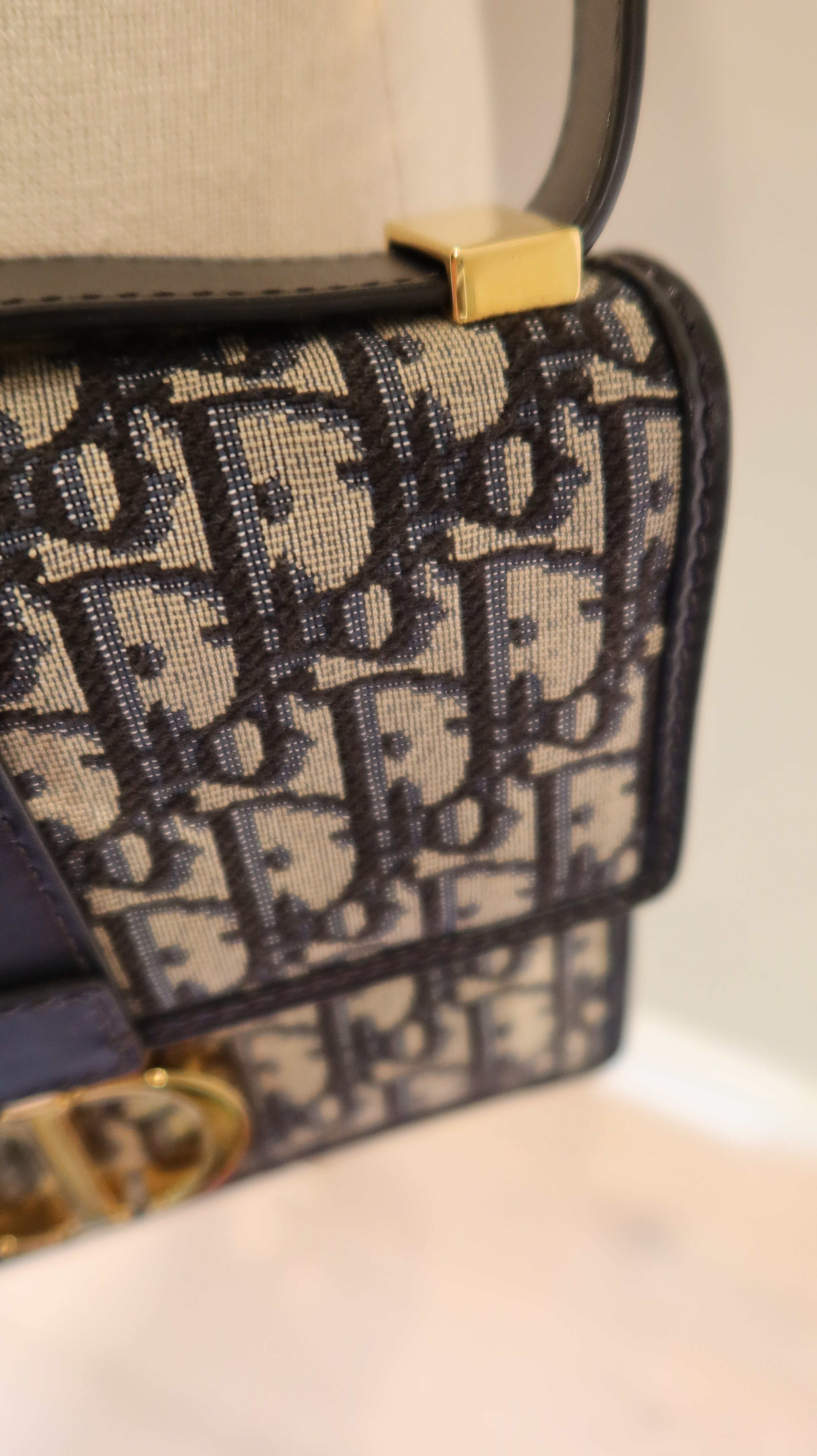 Dior 30 Montaigne Bag