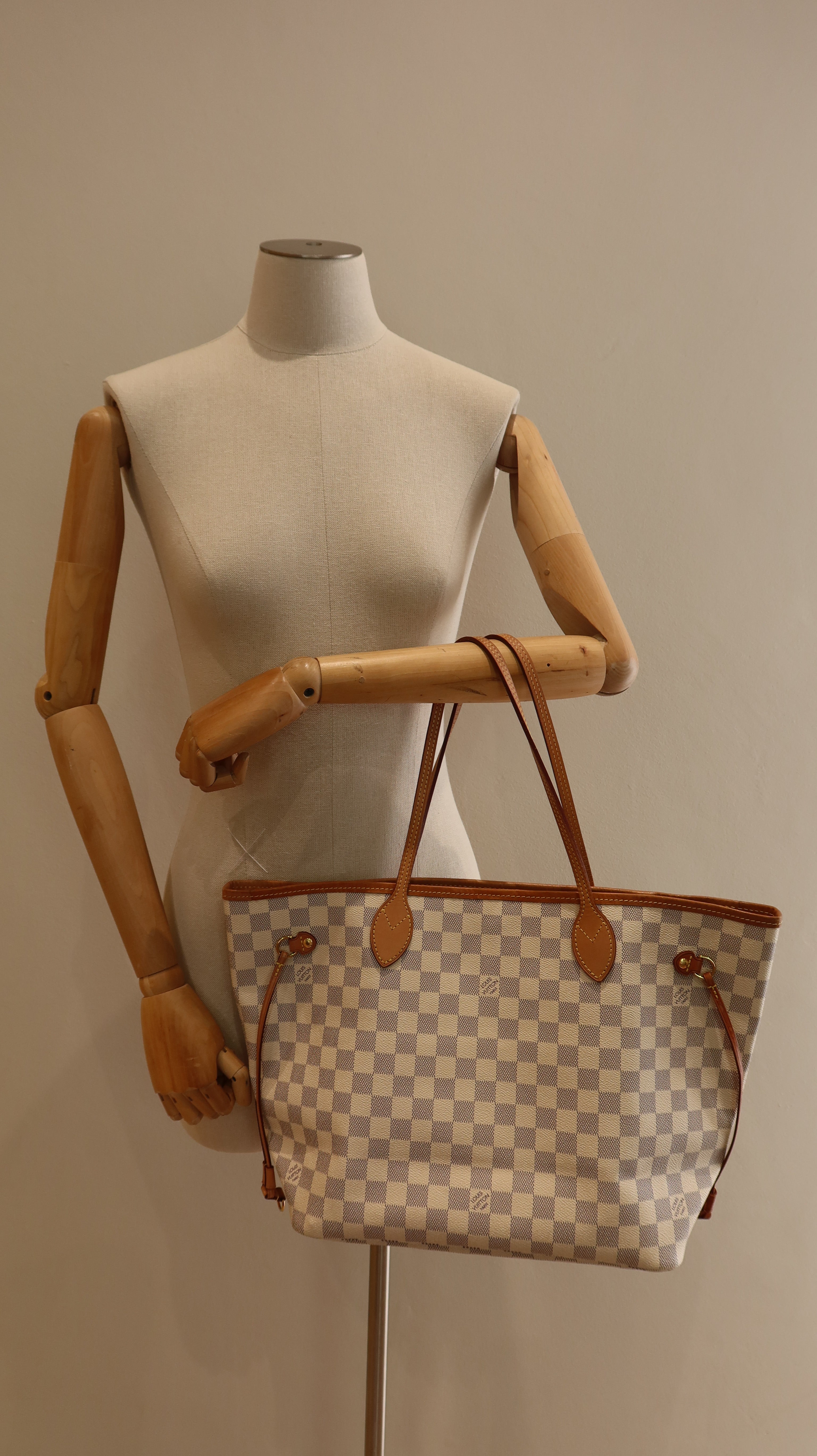 Louis Vuitton Neverfull MM