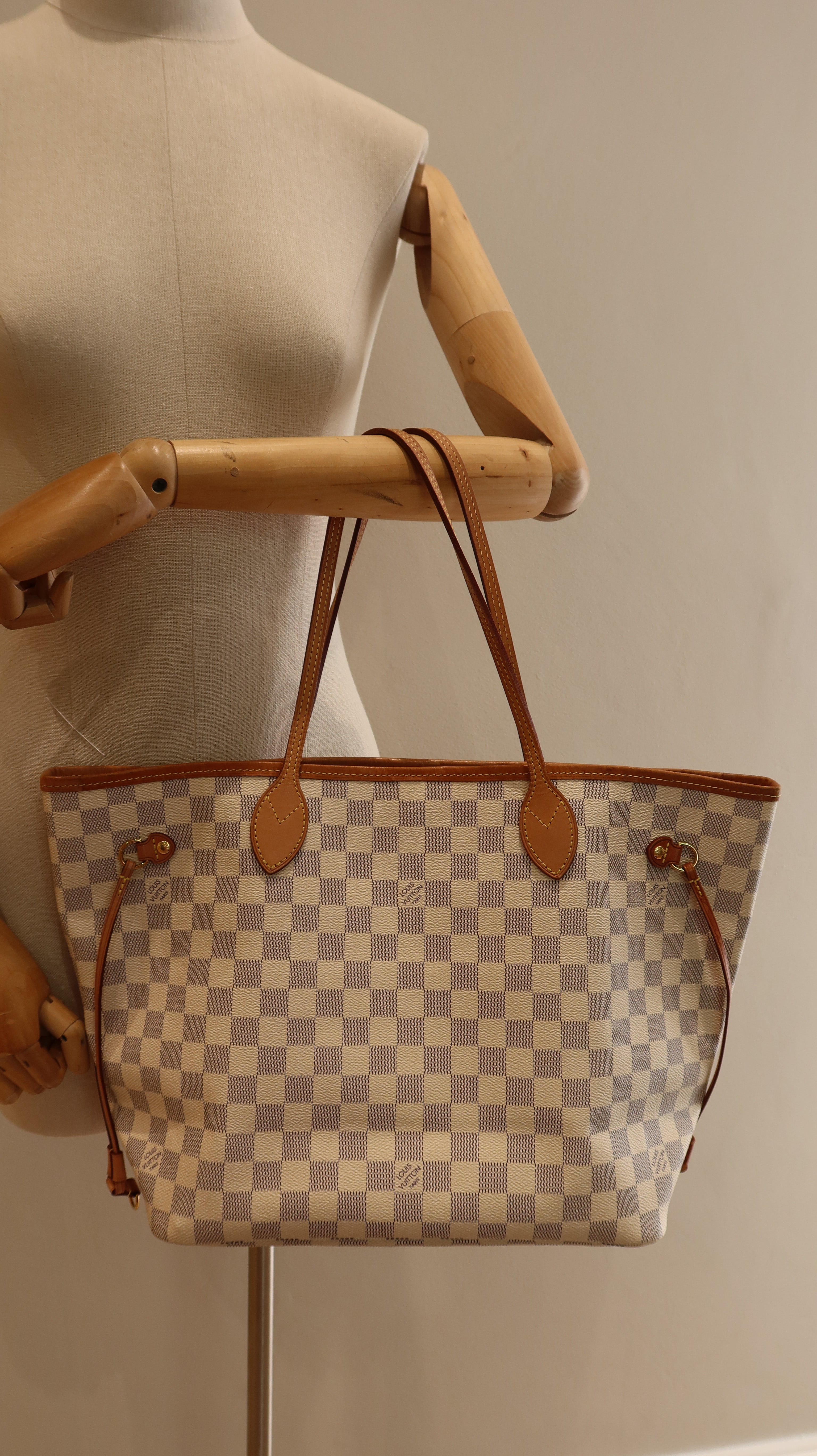 Louis Vuitton Neverfull MM