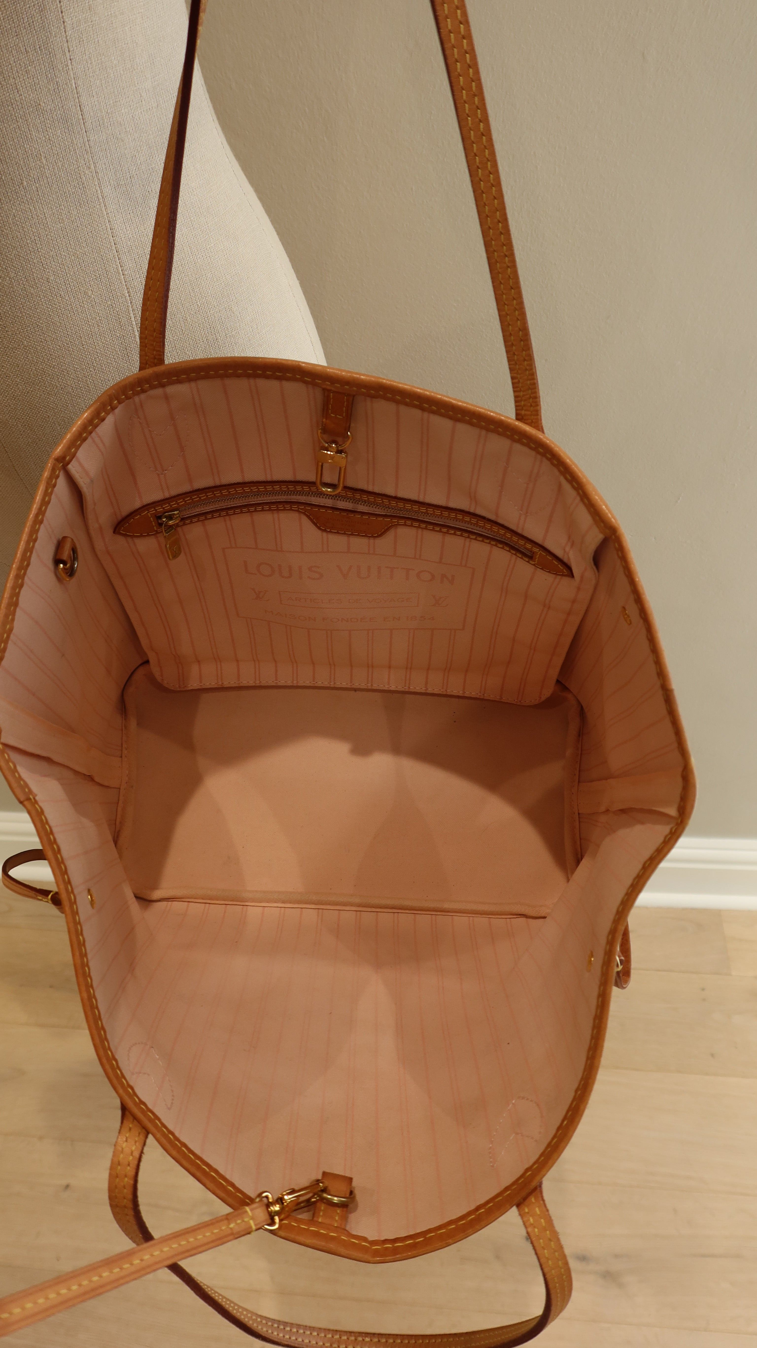Louis Vuitton Neverfull MM