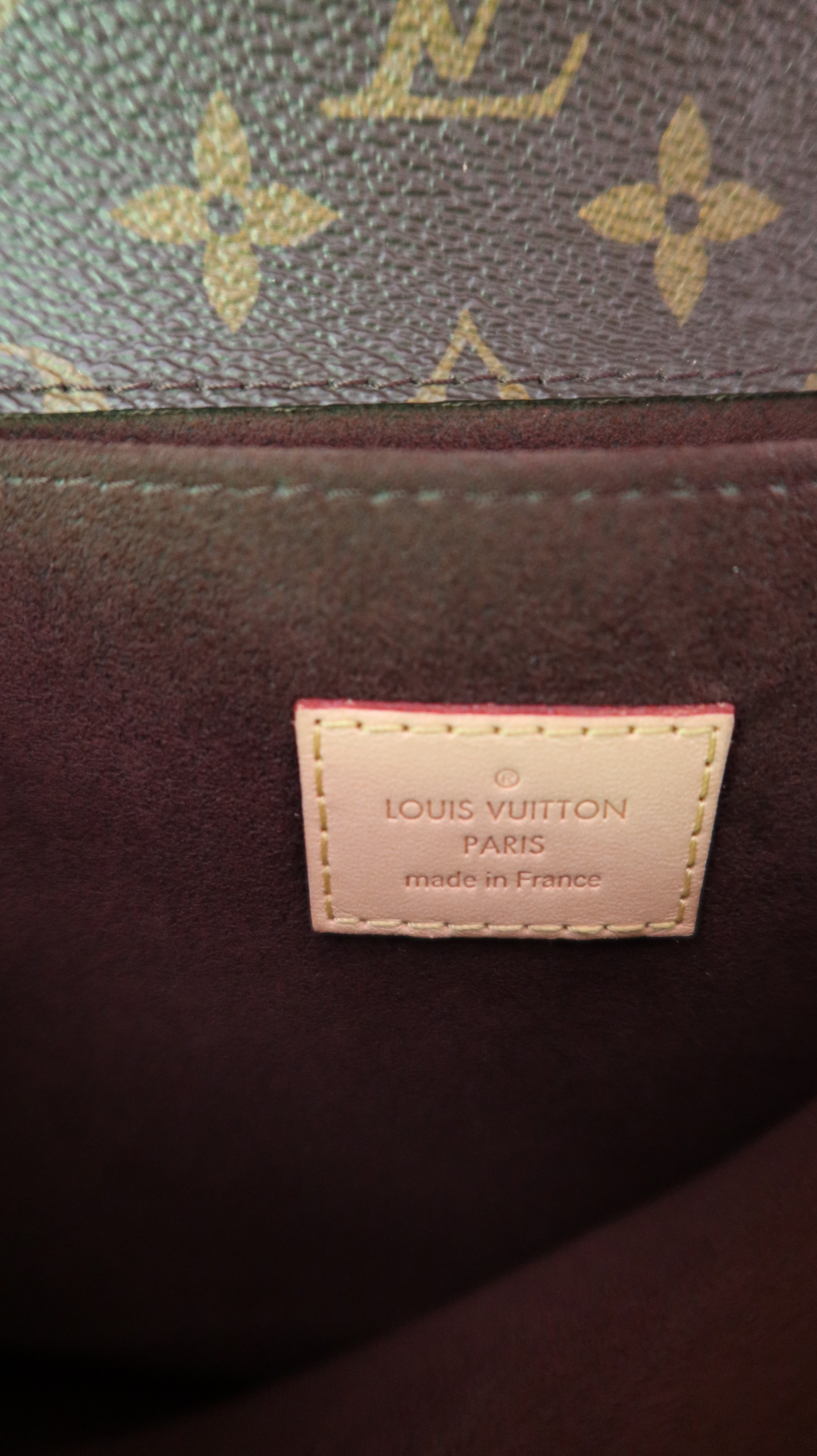 Louis Vuitton Metis Bag