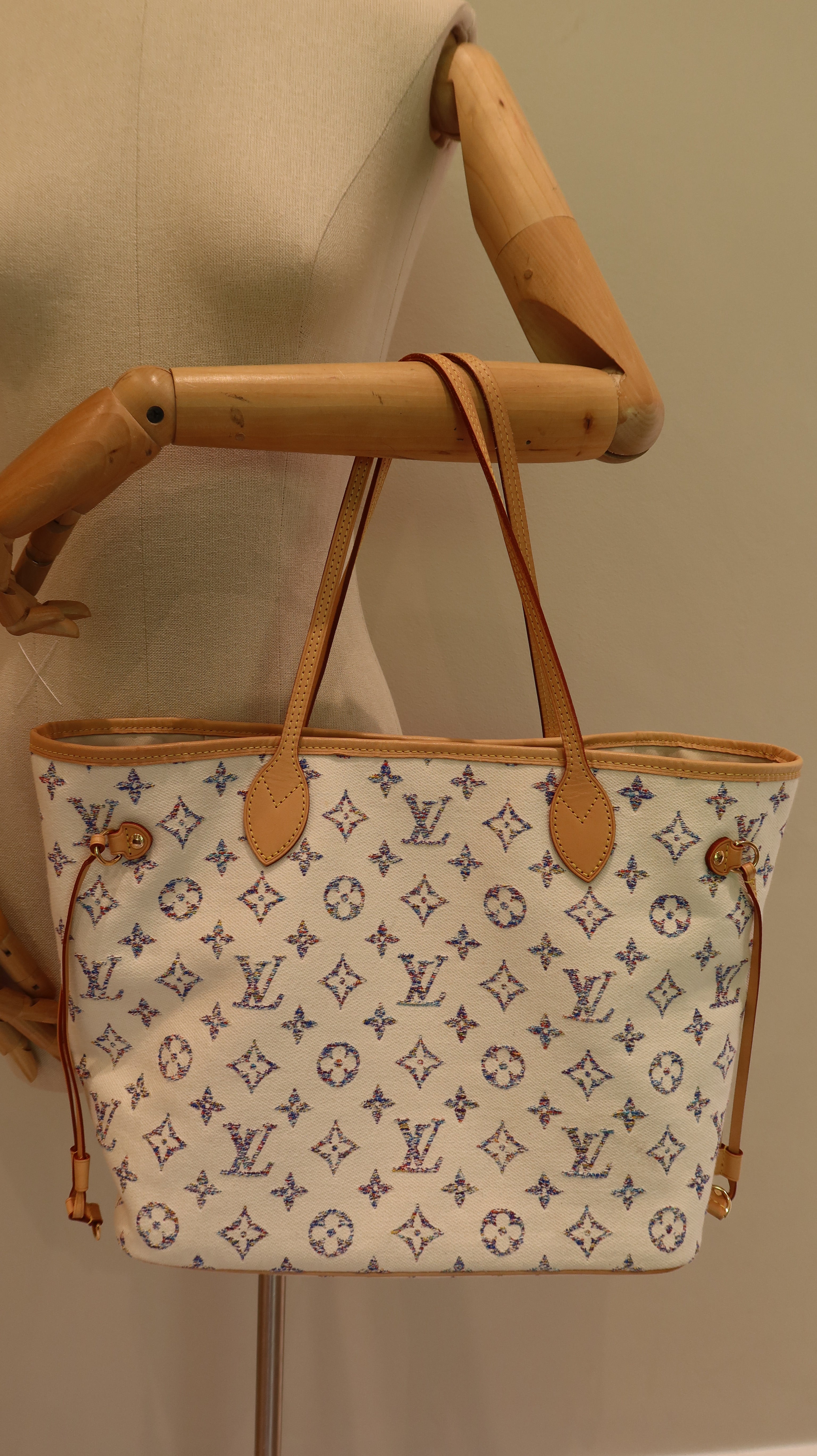 Louis Vuitton Neverfull MM