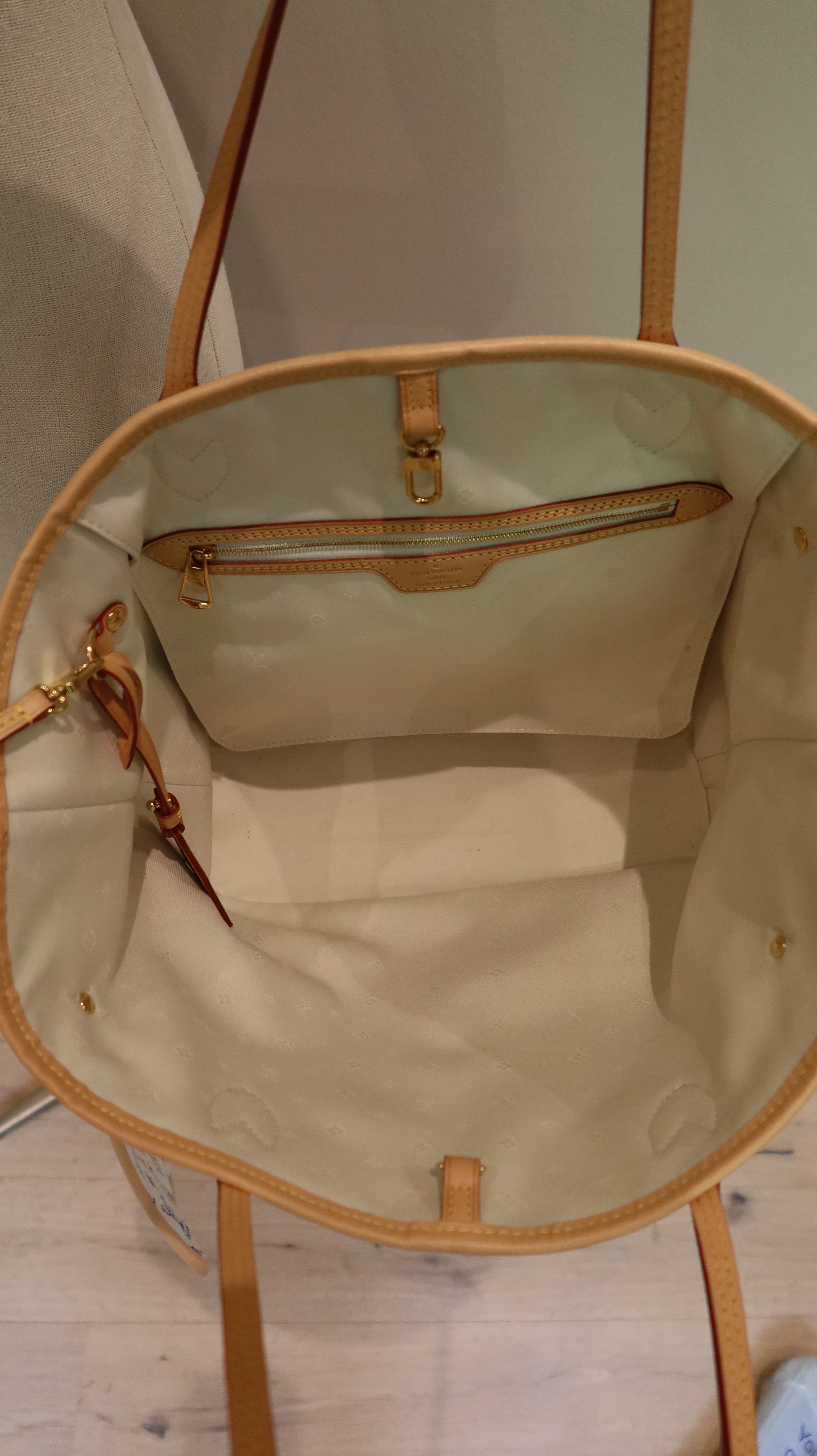 Louis Vuitton Neverfull MM