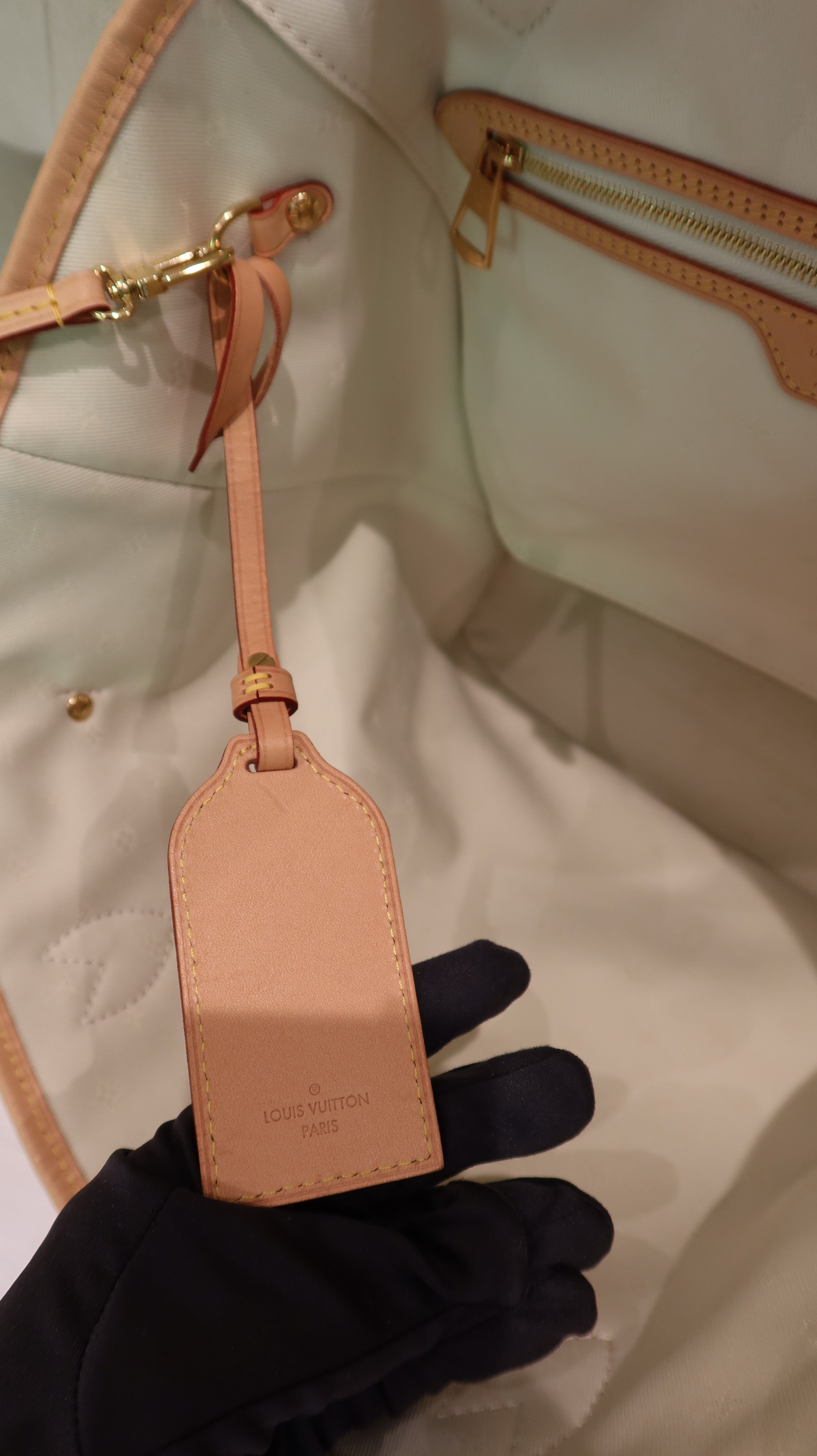 Louis Vuitton Neverfull MM