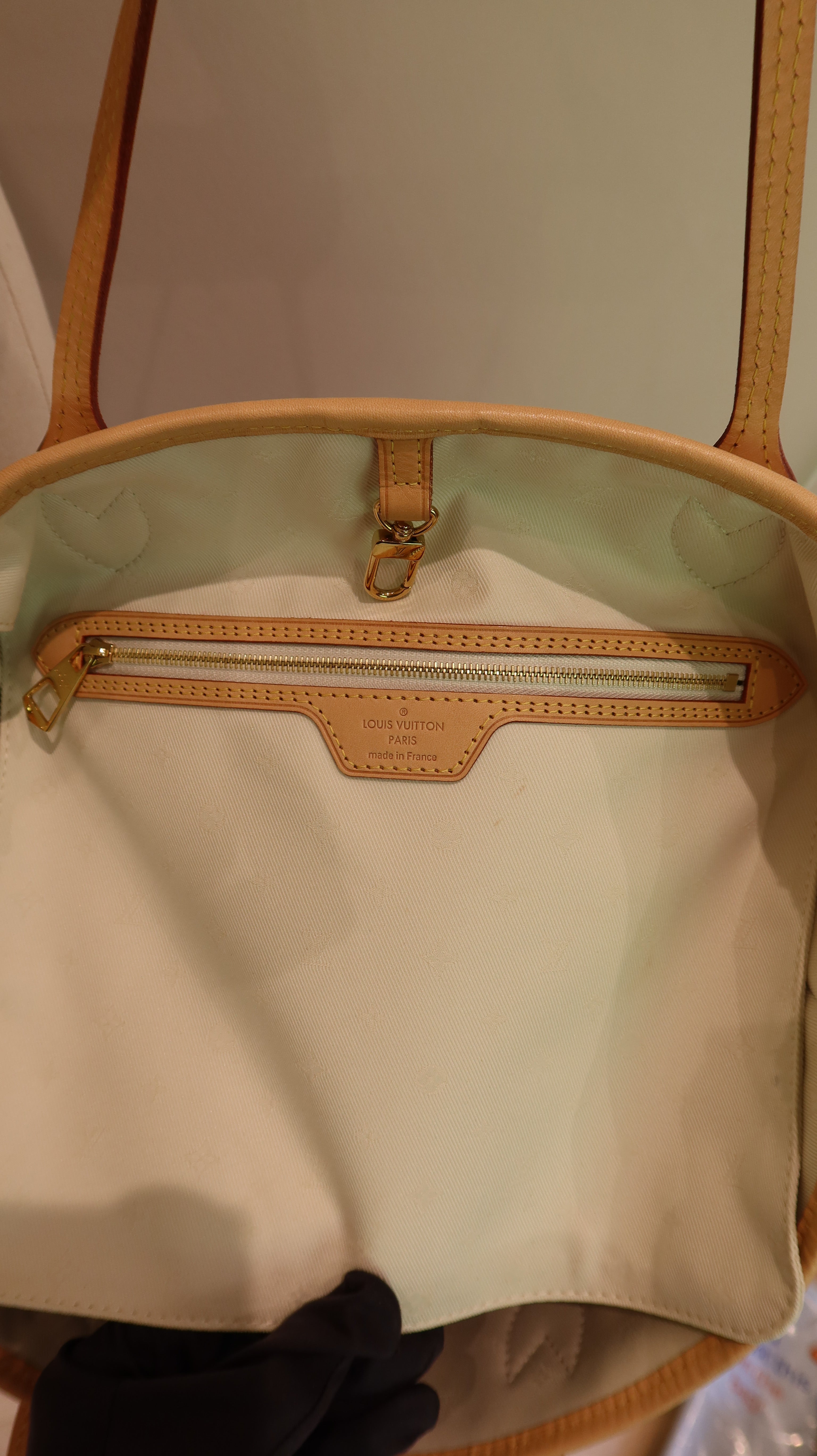 Louis Vuitton Neverfull MM