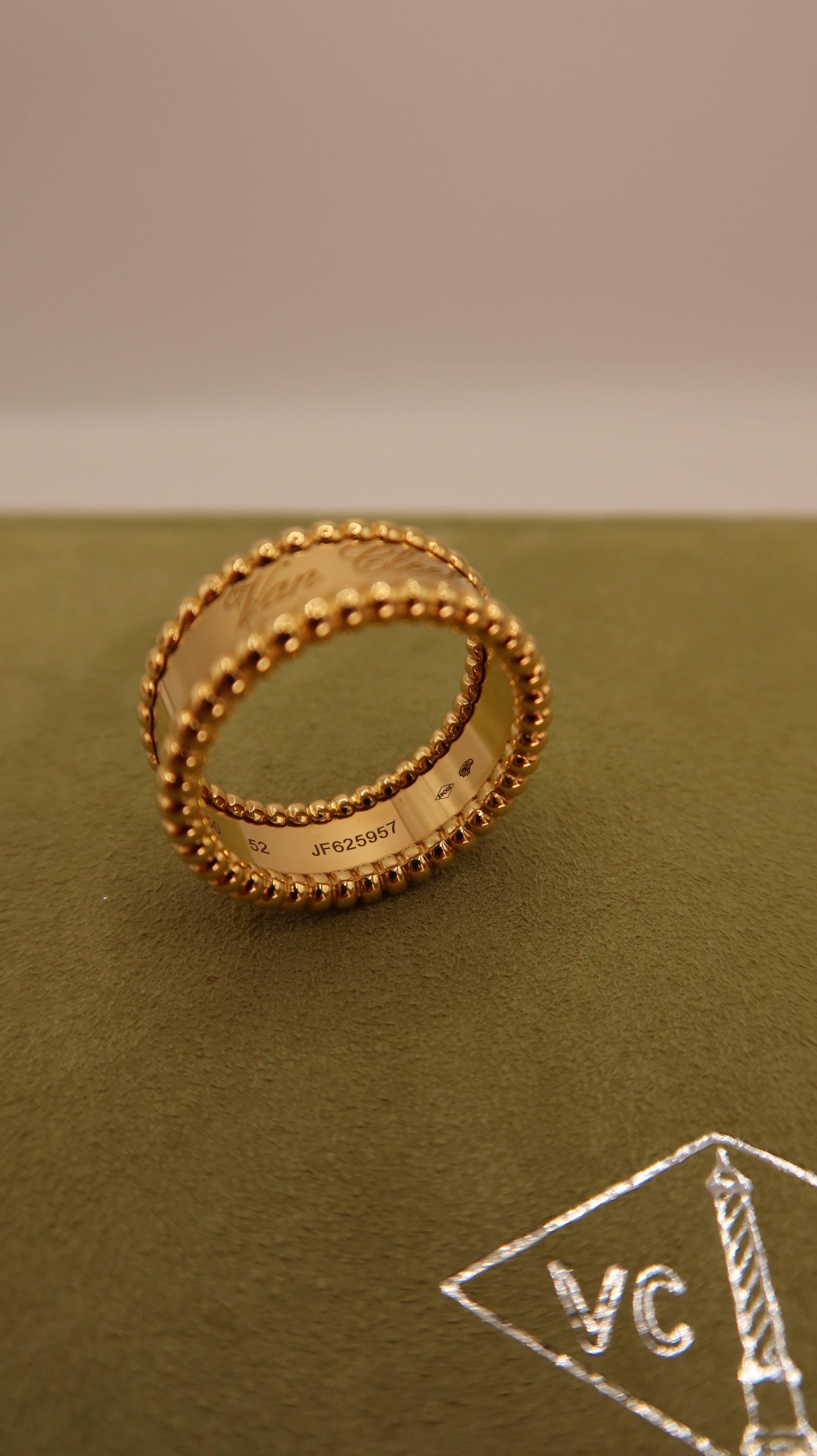 Van Cleef & Arpels Perlée Signature Ring (YG/52)