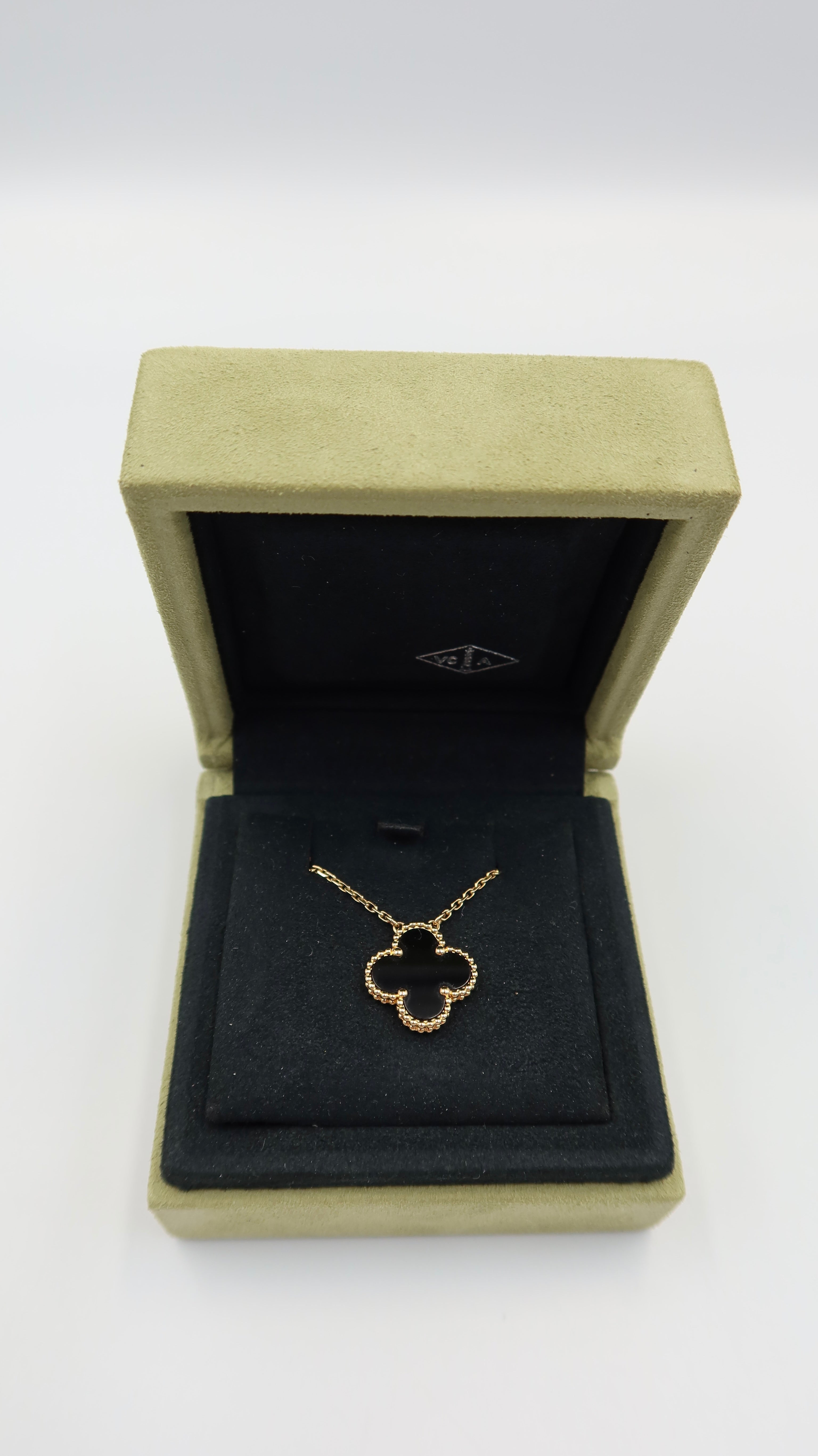 Van Cleef & Arpels Vintage Alhambra Onyx Necklace (YG)
