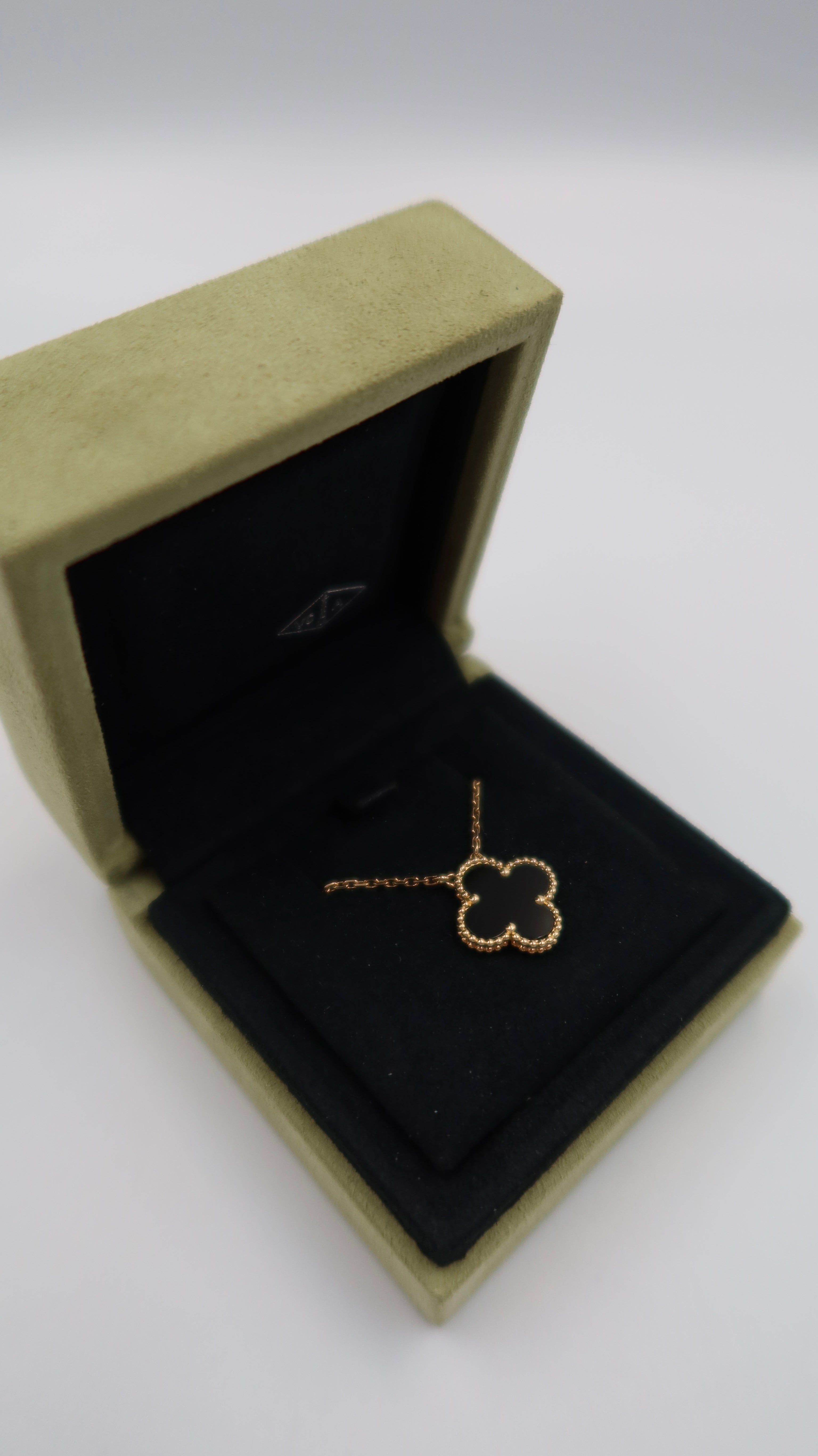 Van Cleef & Arpels Vintage Alhambra Onyx Necklace (YG)