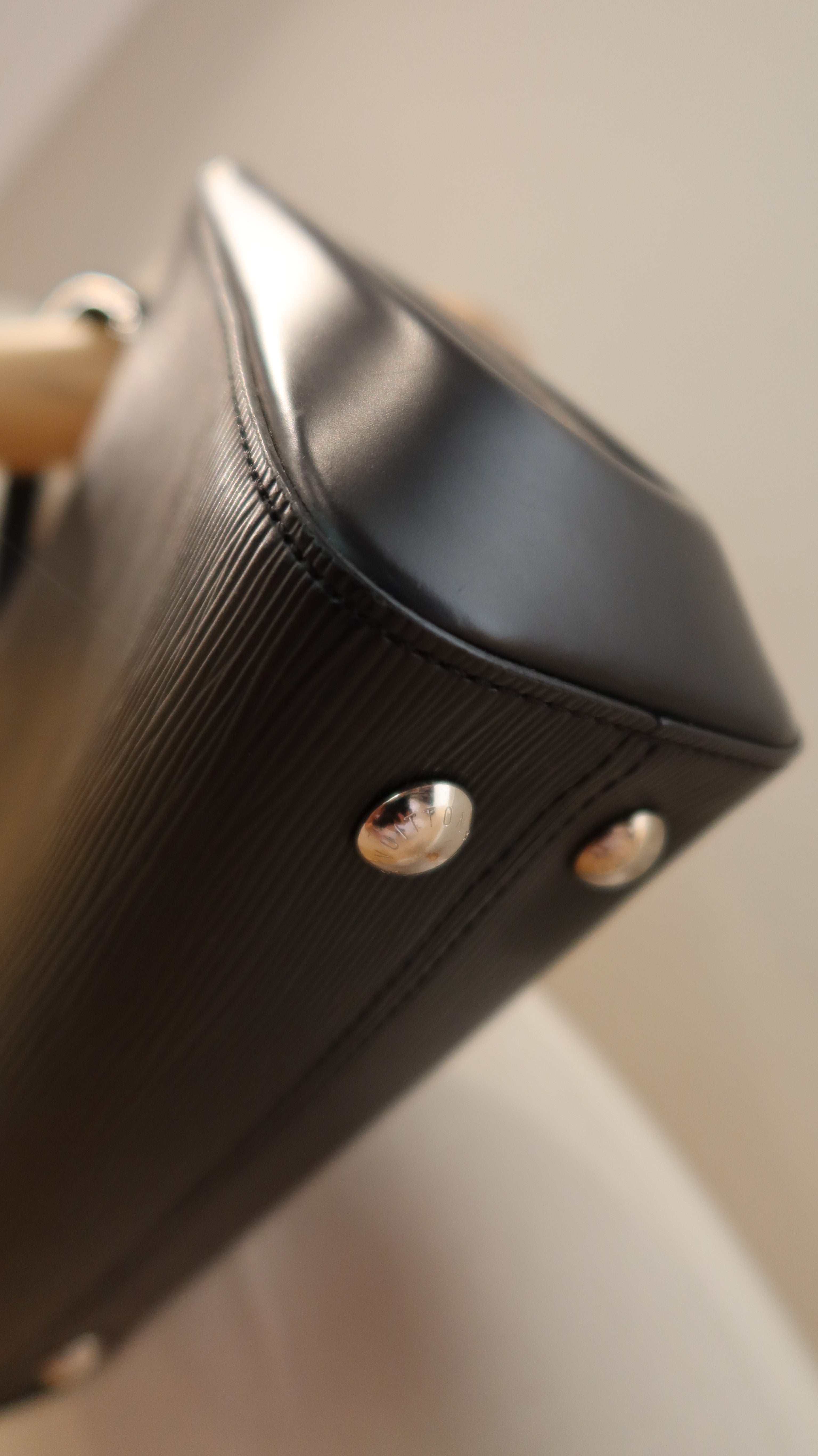 Louis Vuitton Cluny Bag