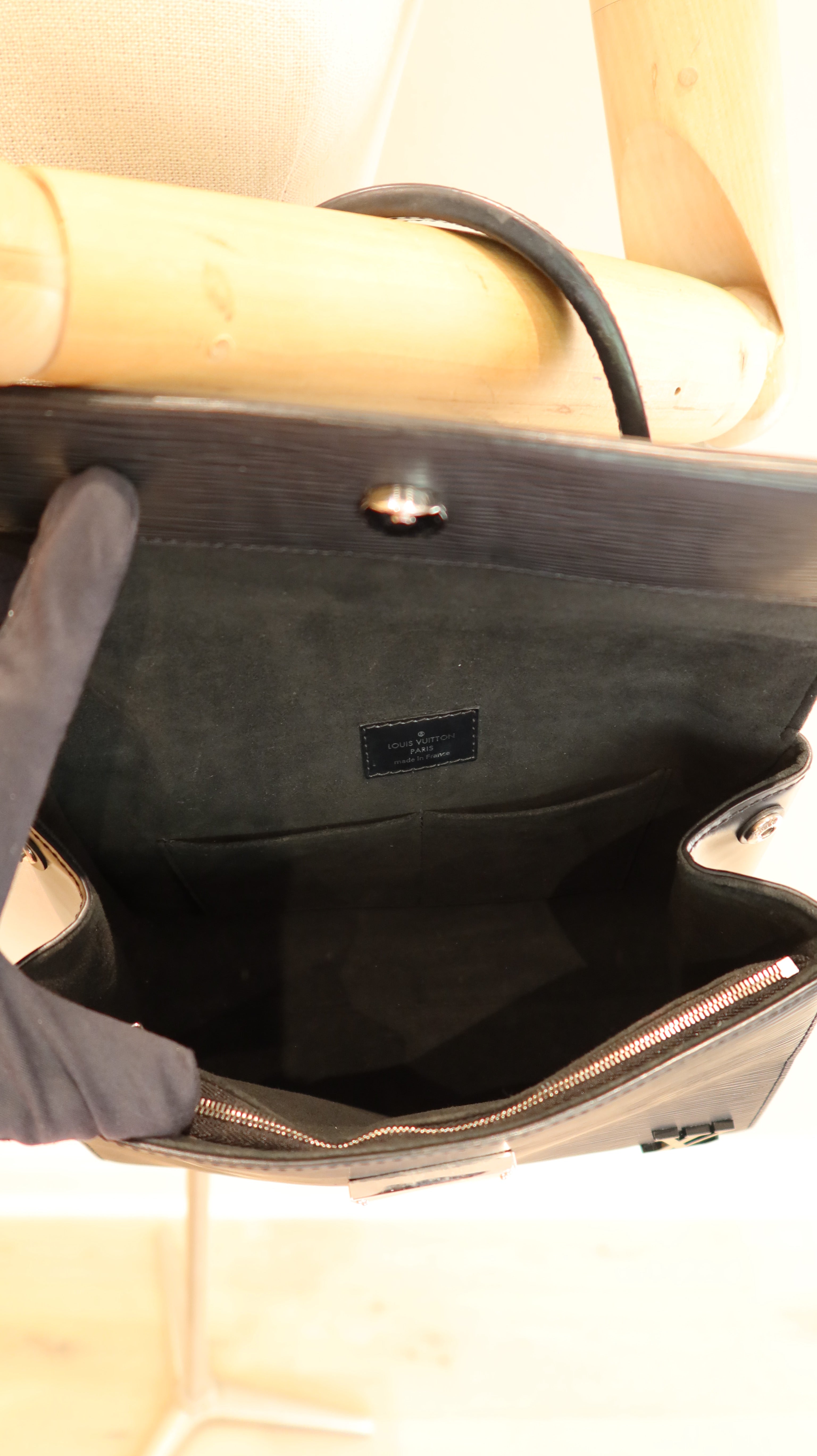 Louis Vuitton Cluny Bag