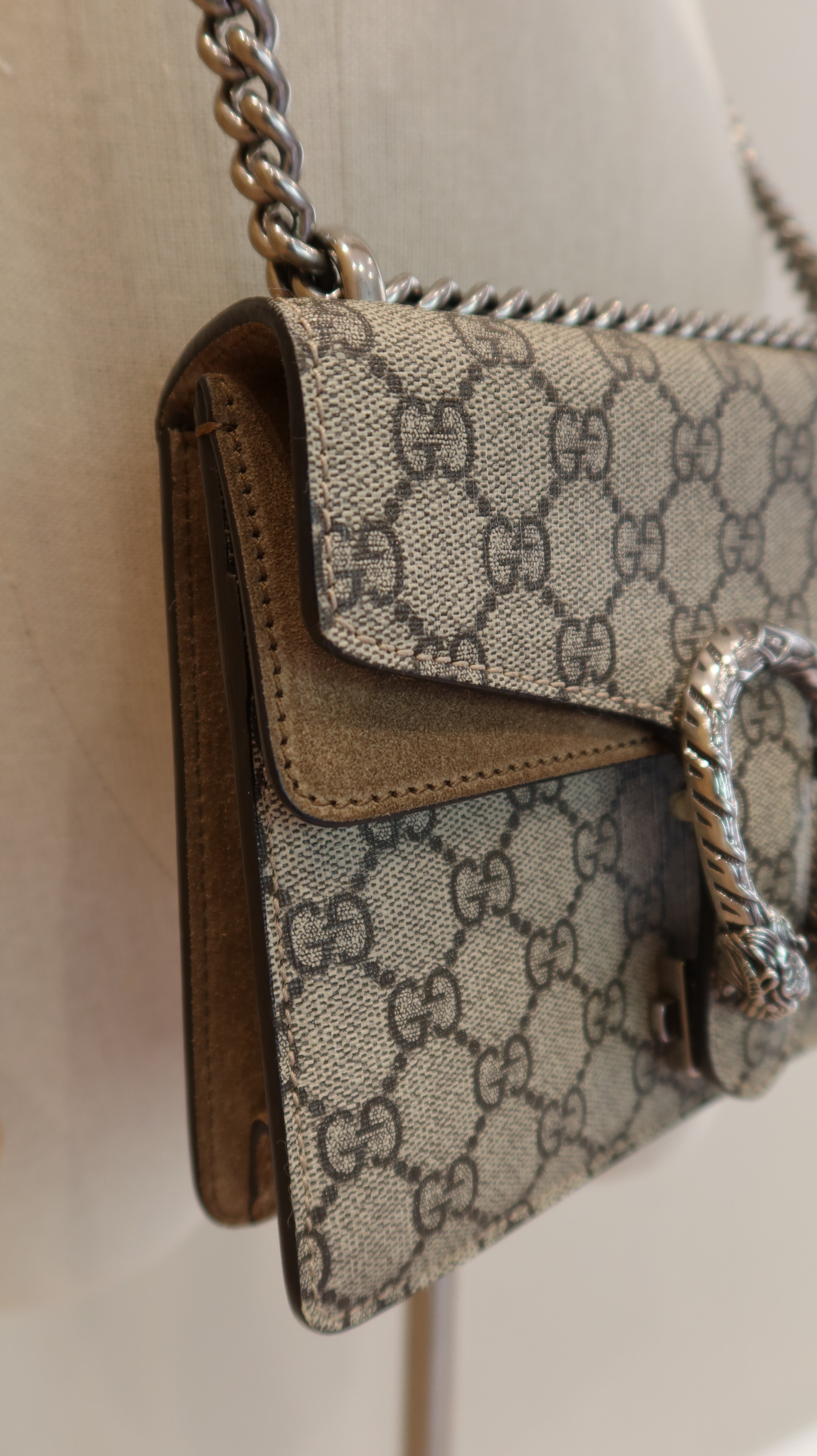 Gucci Dionysus Shoulder Bag