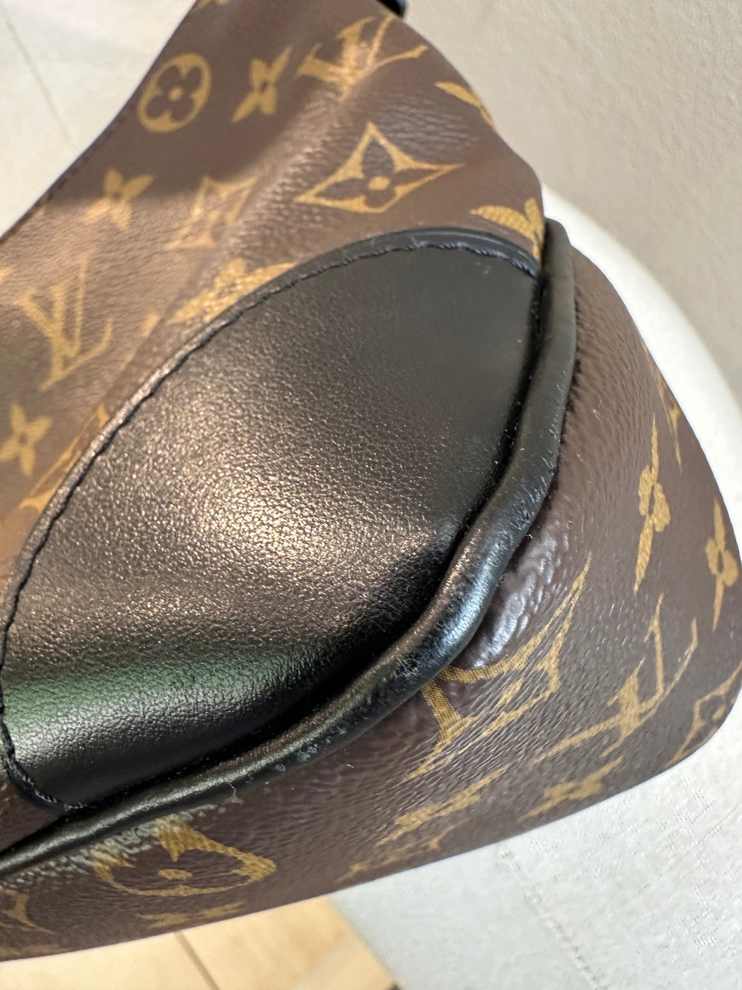 Louis Vuitton Boulogne Bag