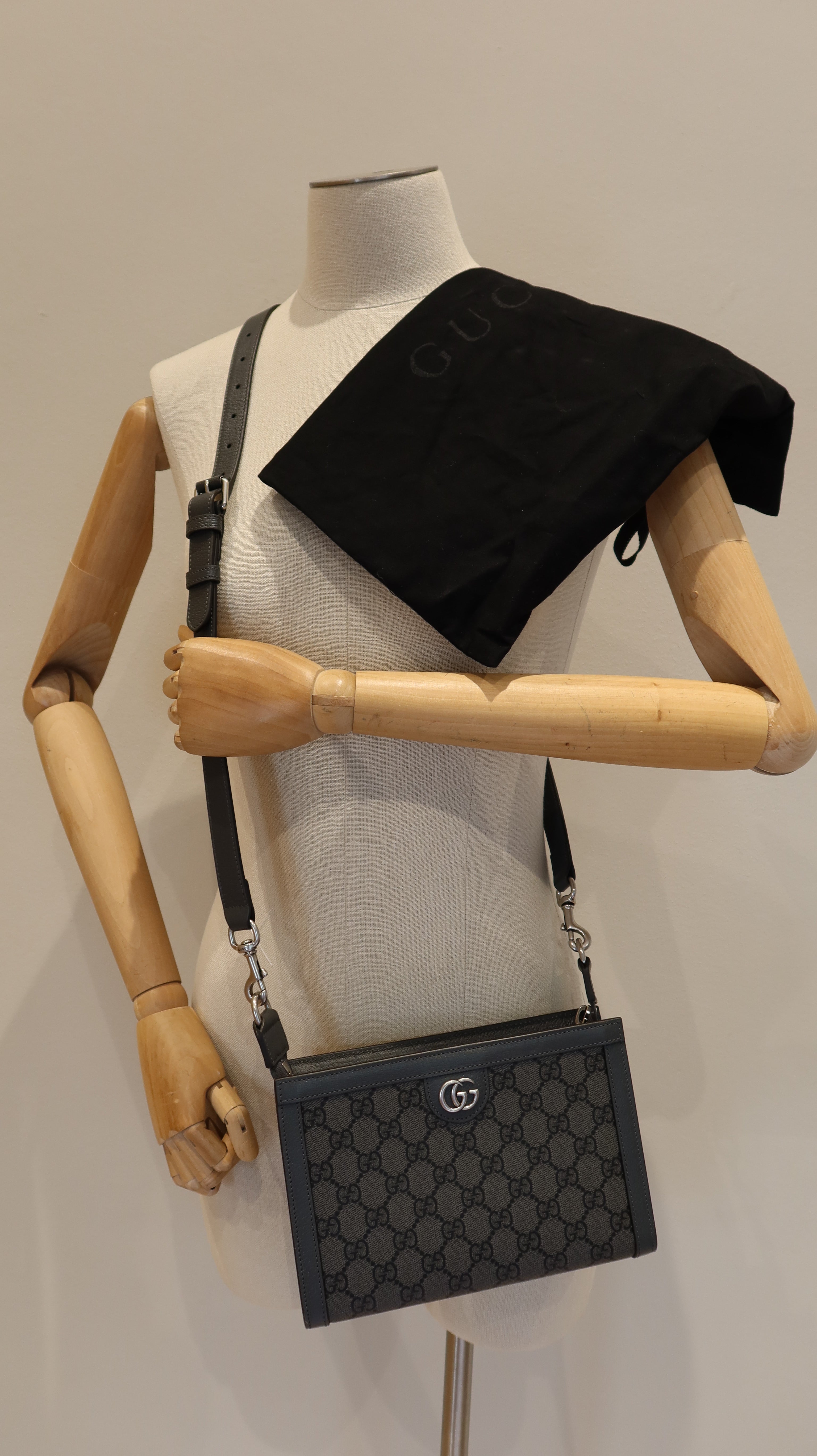 Gucci Ophidia Mini Shoulder Bag
