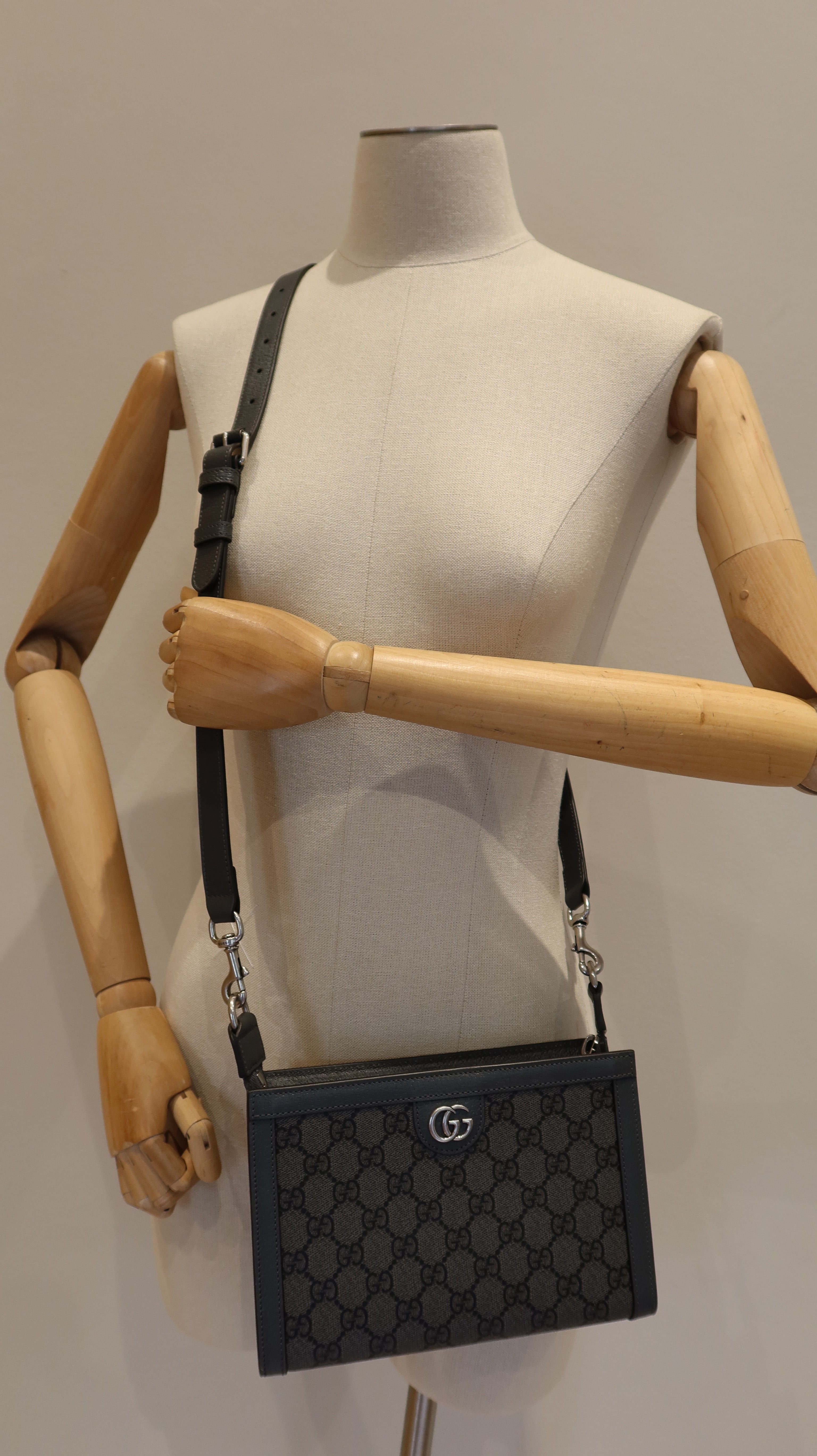 Gucci Ophidia Mini Shoulder Bag
