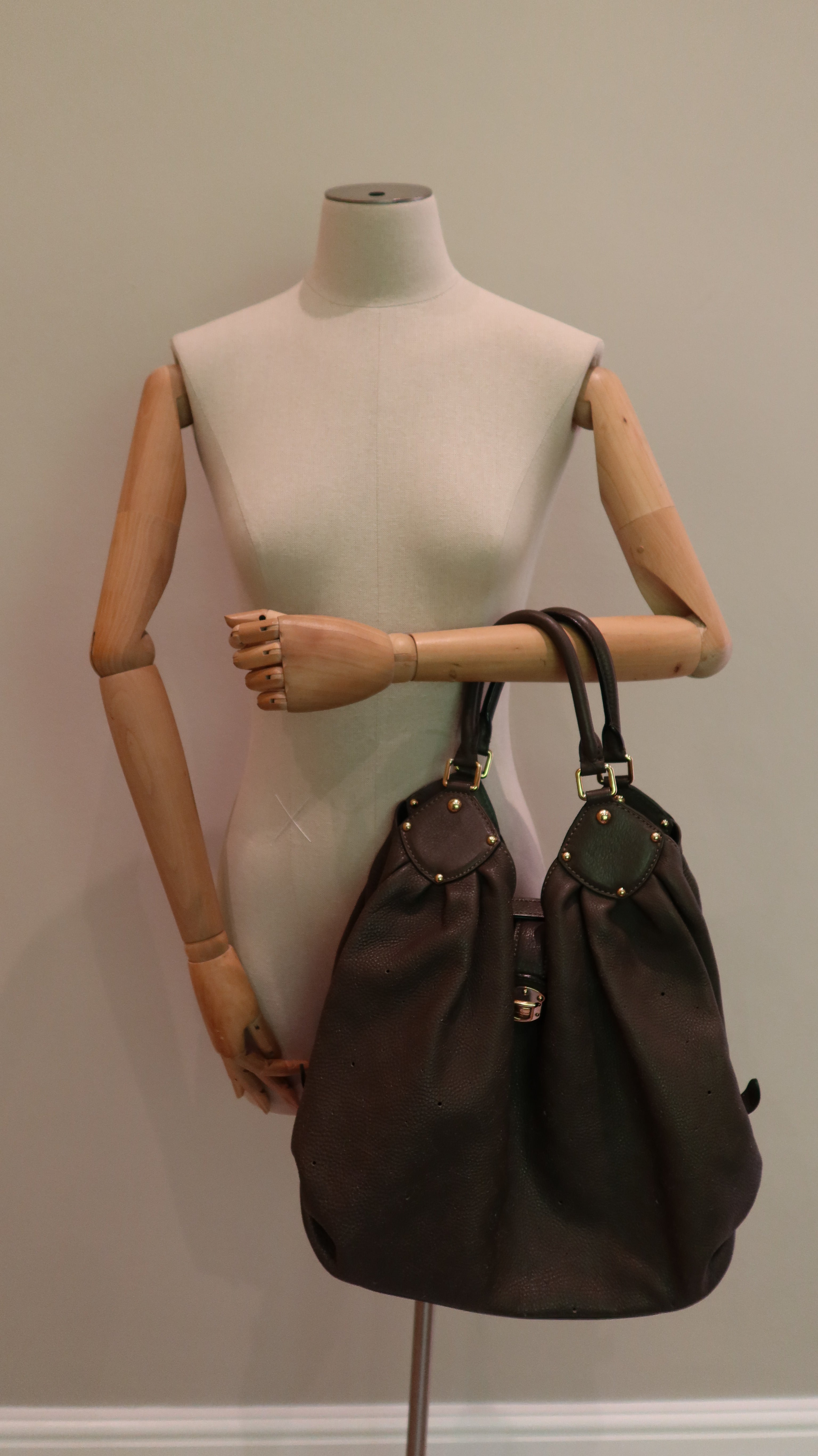 Louis Vuitton Hobo Bag