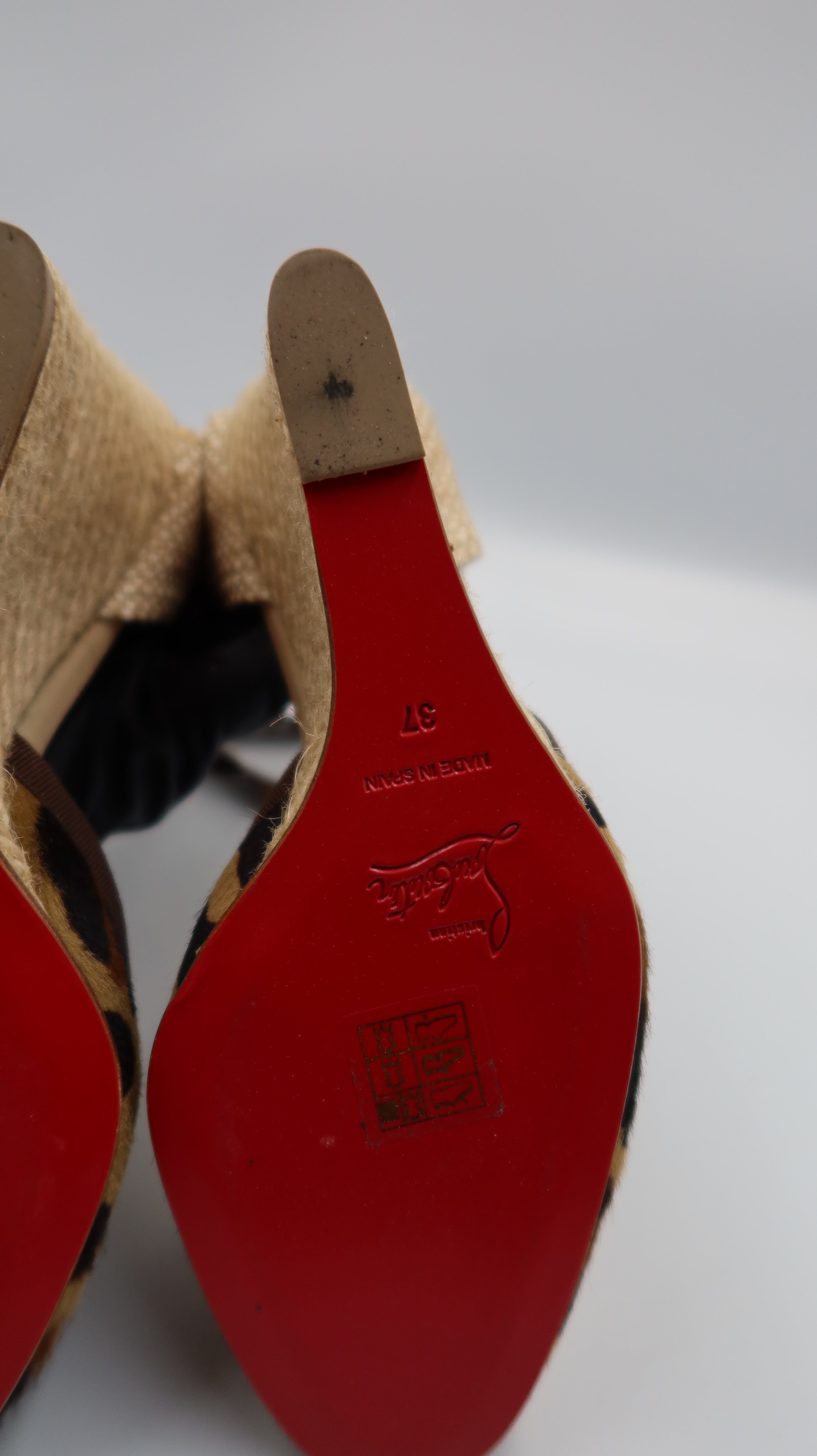 Christian Louboutin Espadrille Wedges (EU37)