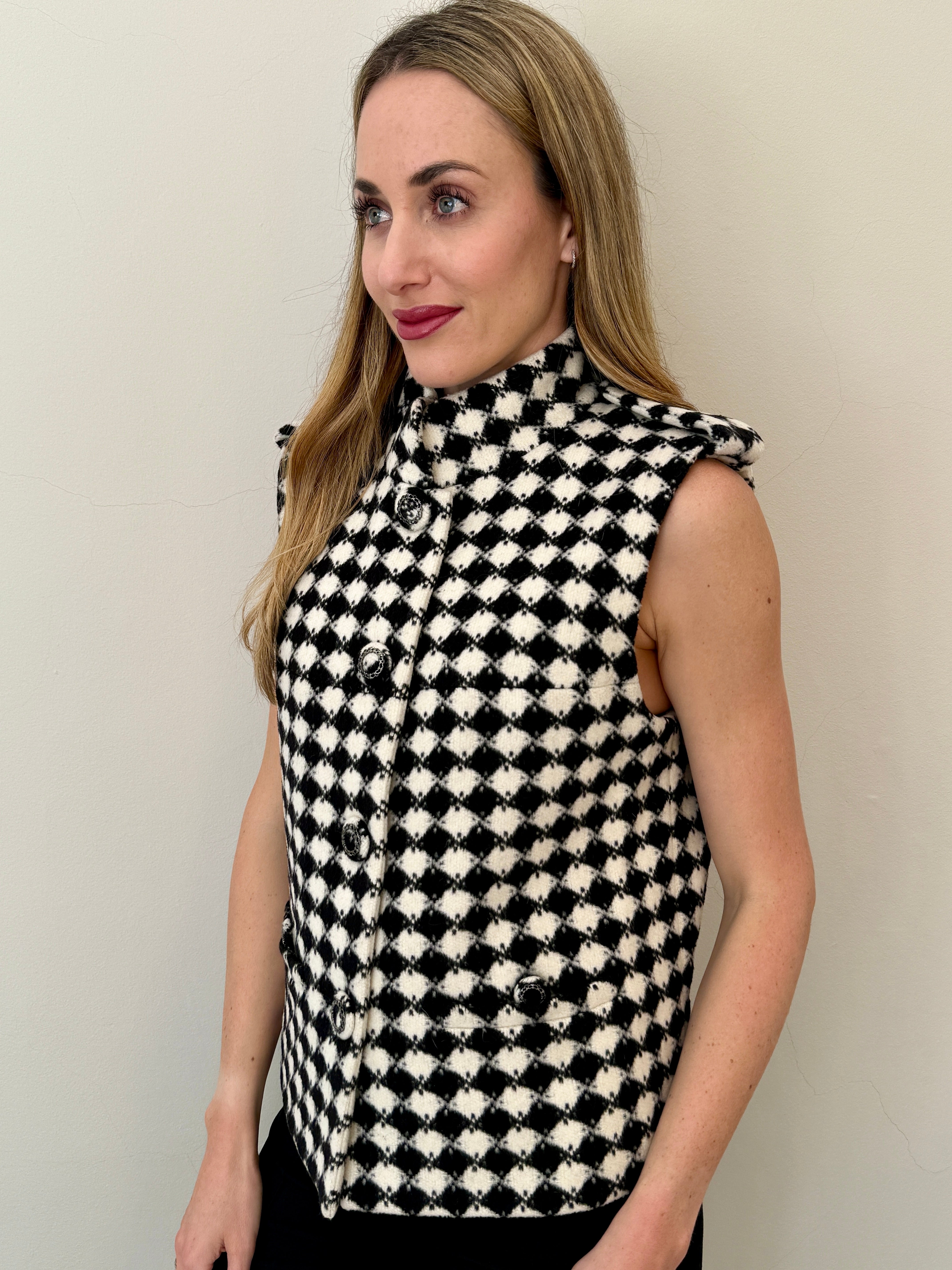 Chanel Monochrome Diamond Checked Wool Waistcoat (44)