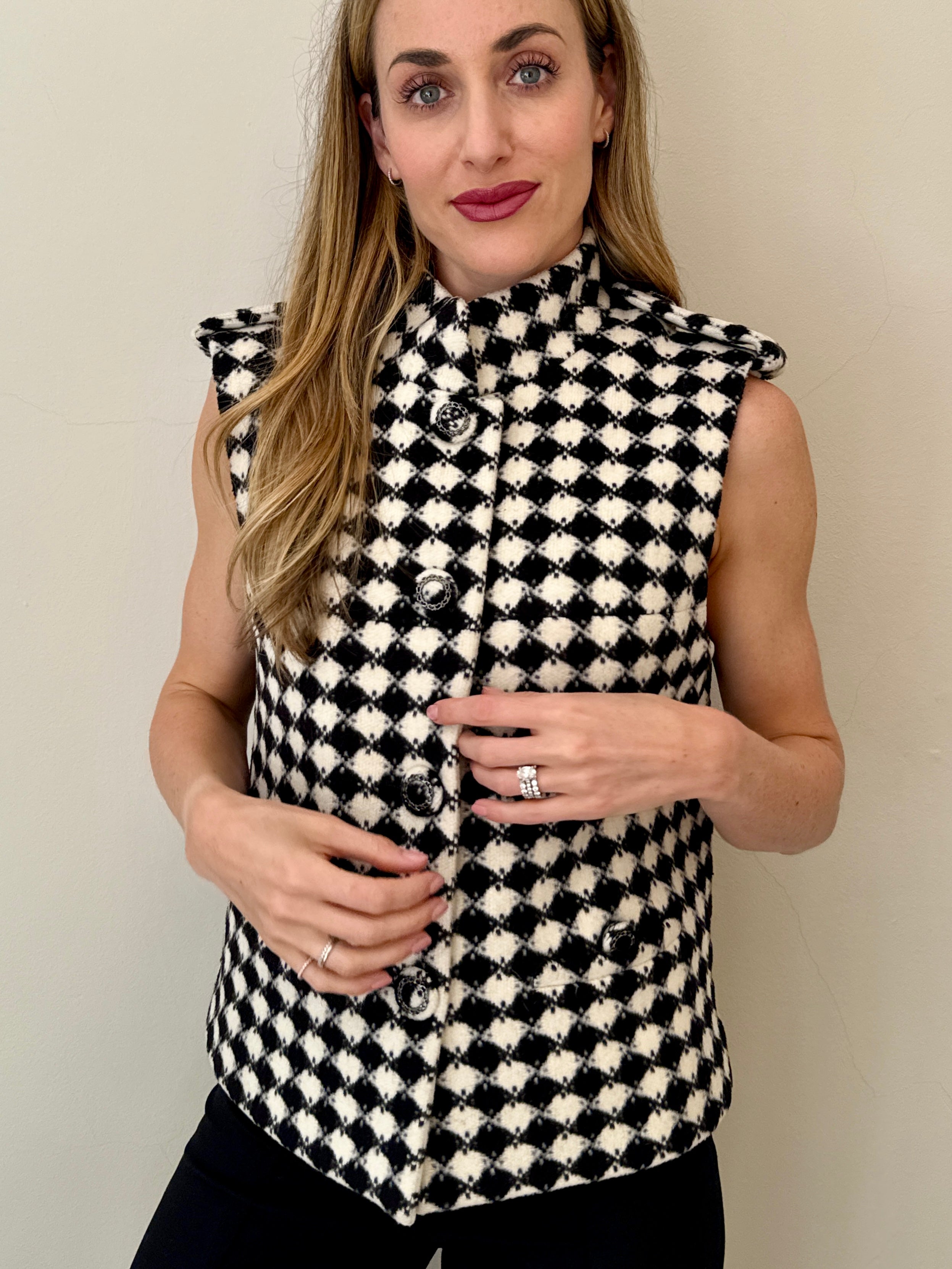 Chanel Monochrome Diamond Checked Wool Waistcoat (44)