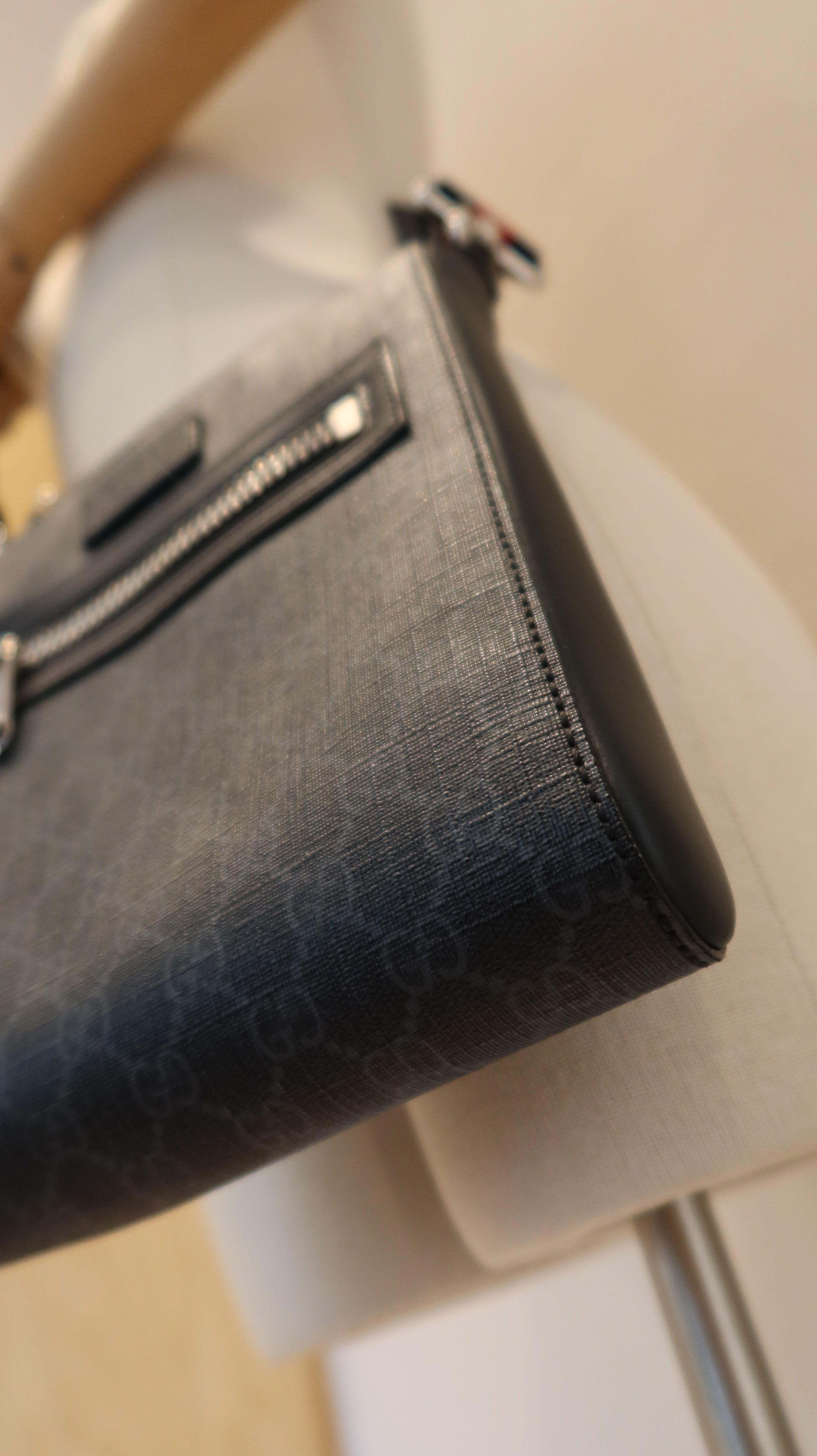 Gucci Messenger Bag *Full Set*
