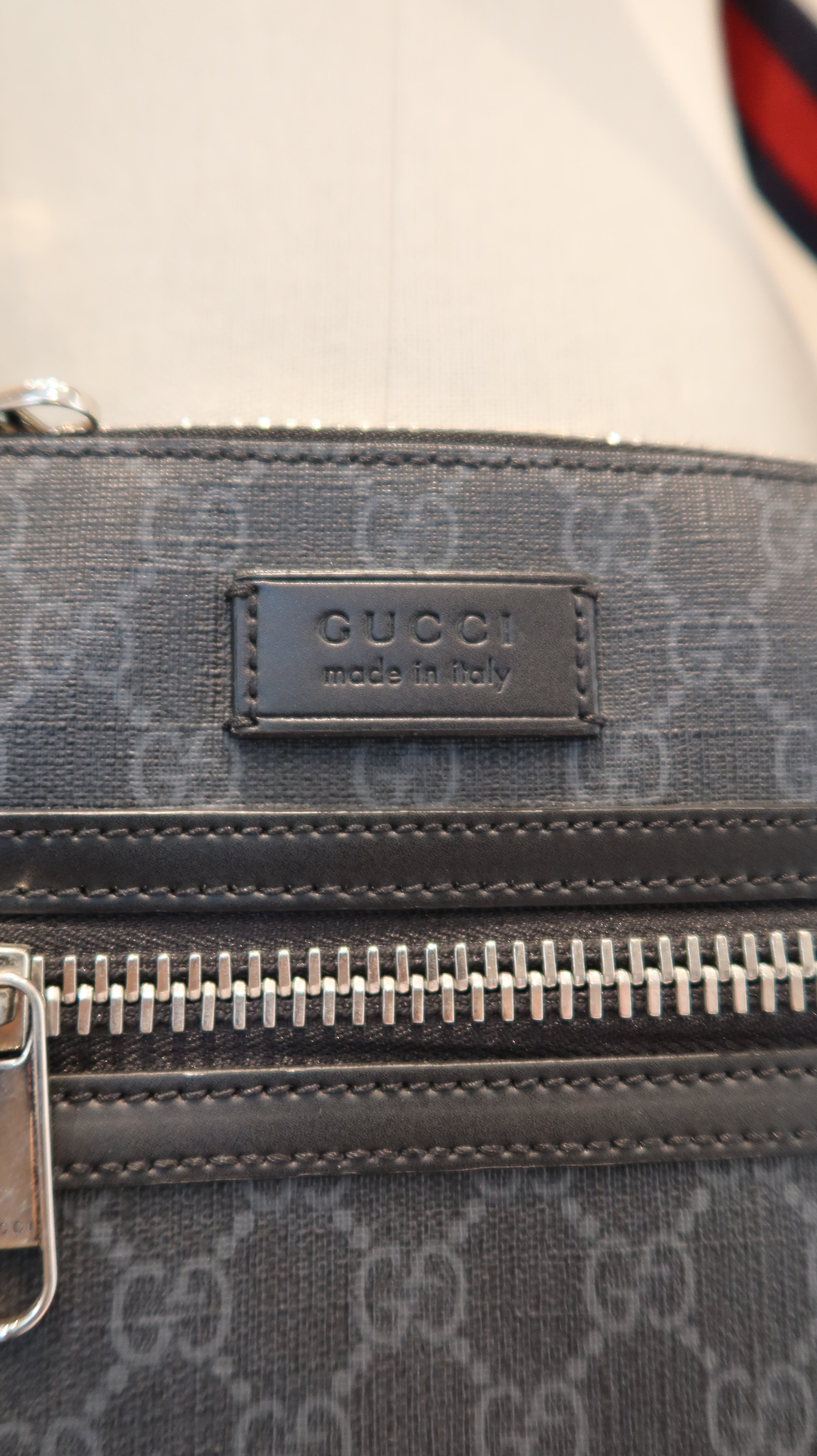 Gucci Messenger Bag *Full Set*
