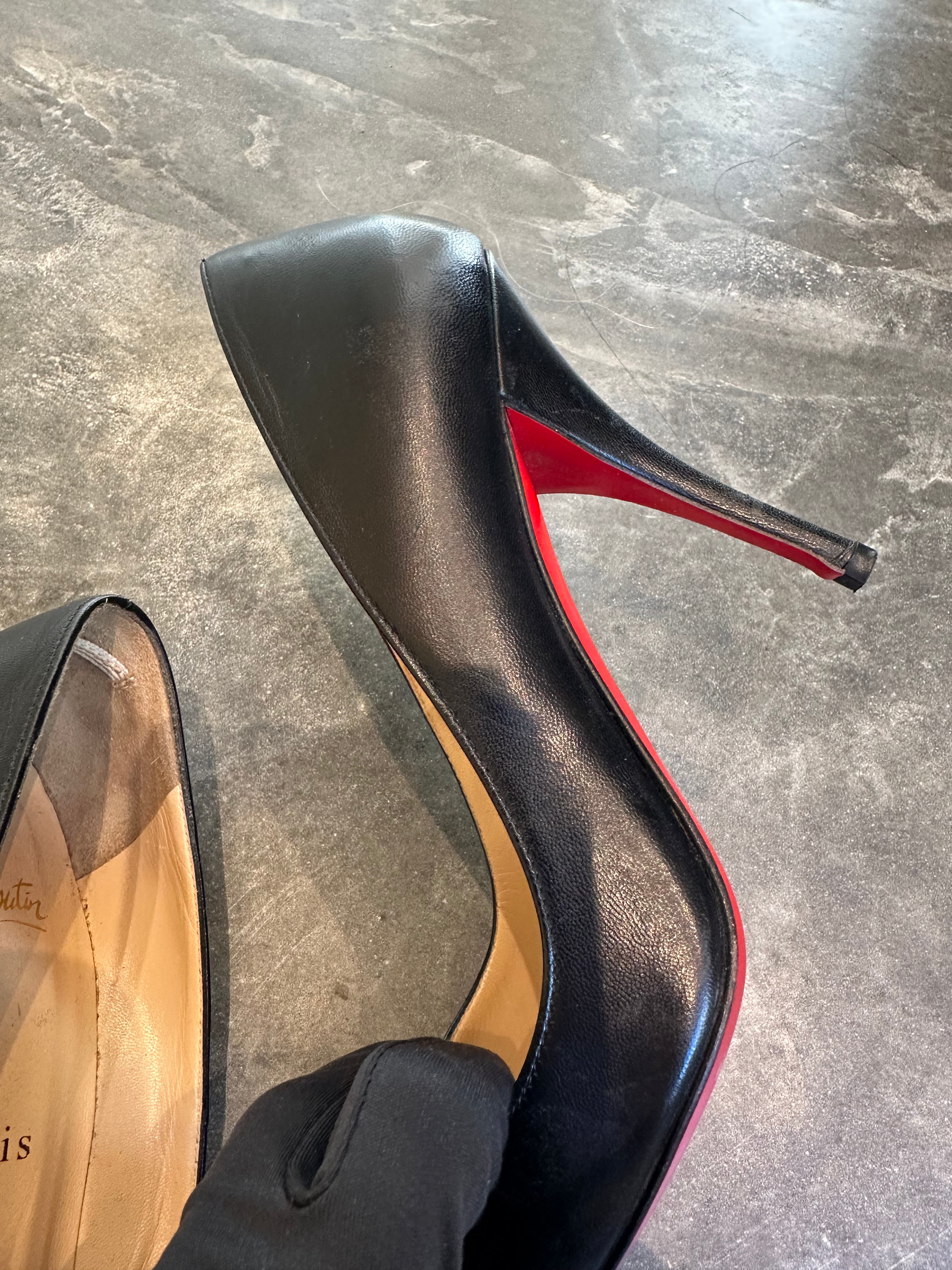 Christian Louboutin Heels (EU36.5)