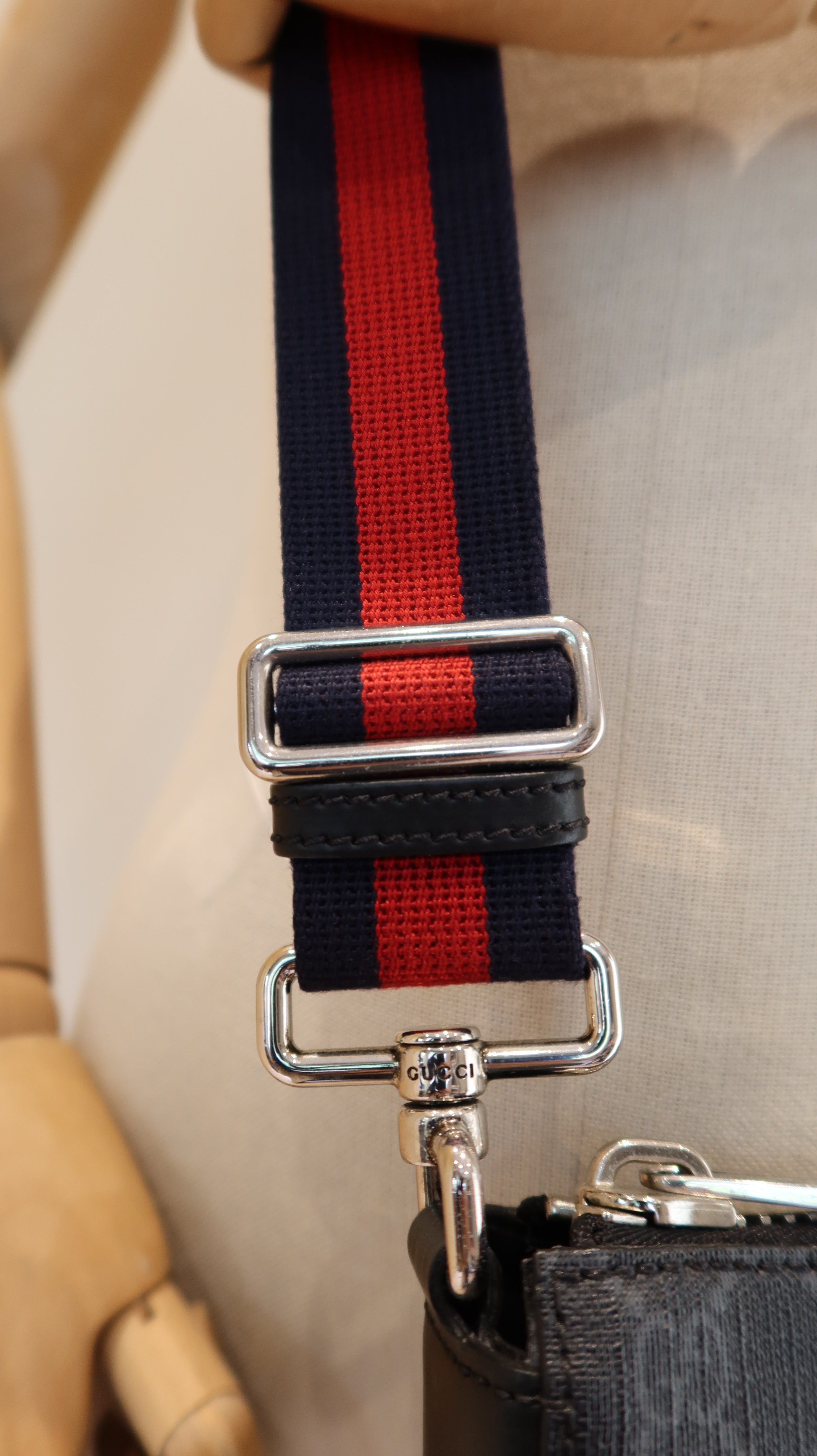 Gucci Messenger Bag *Full Set*