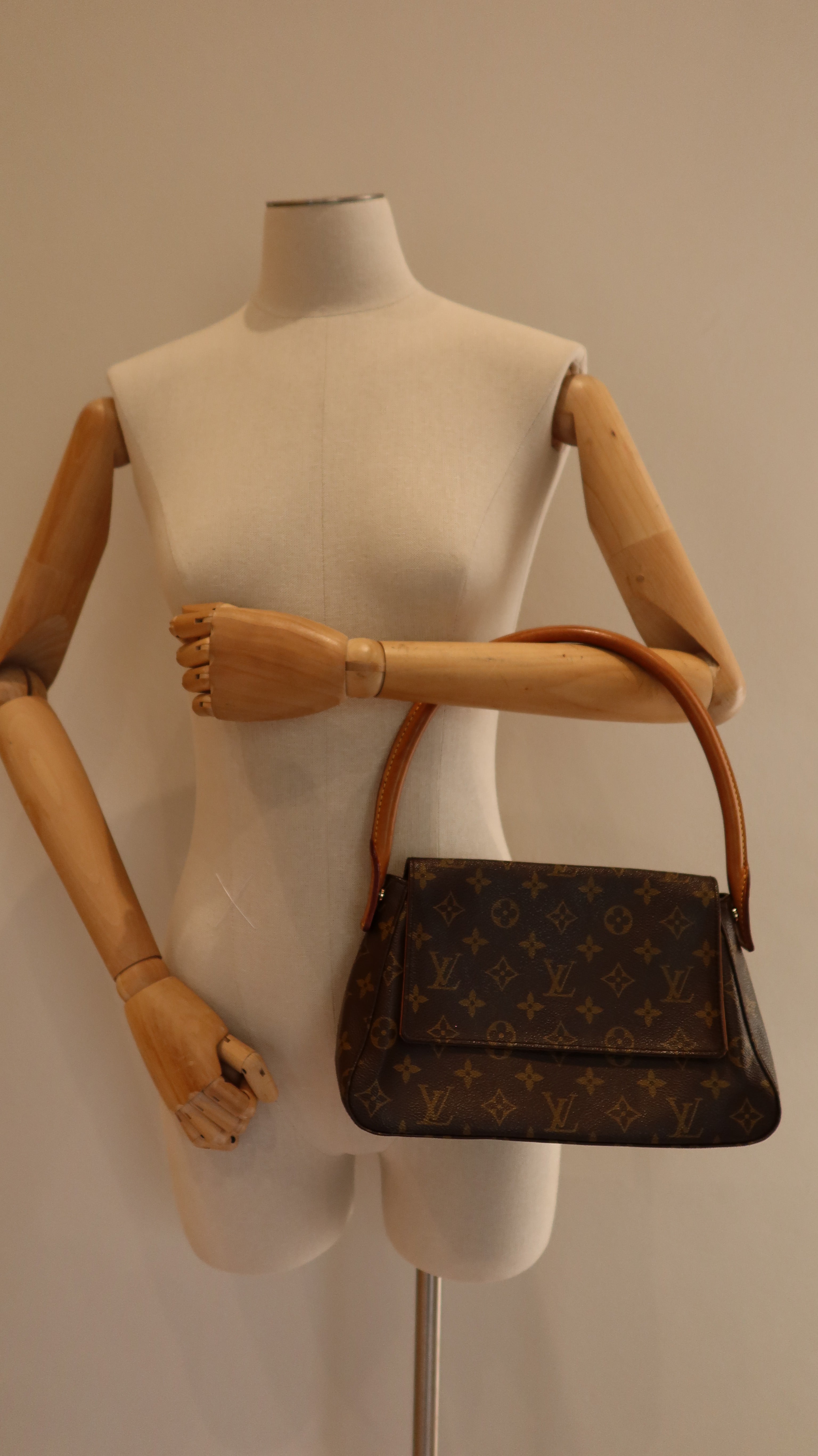 Louis Vuitton Looping Bag