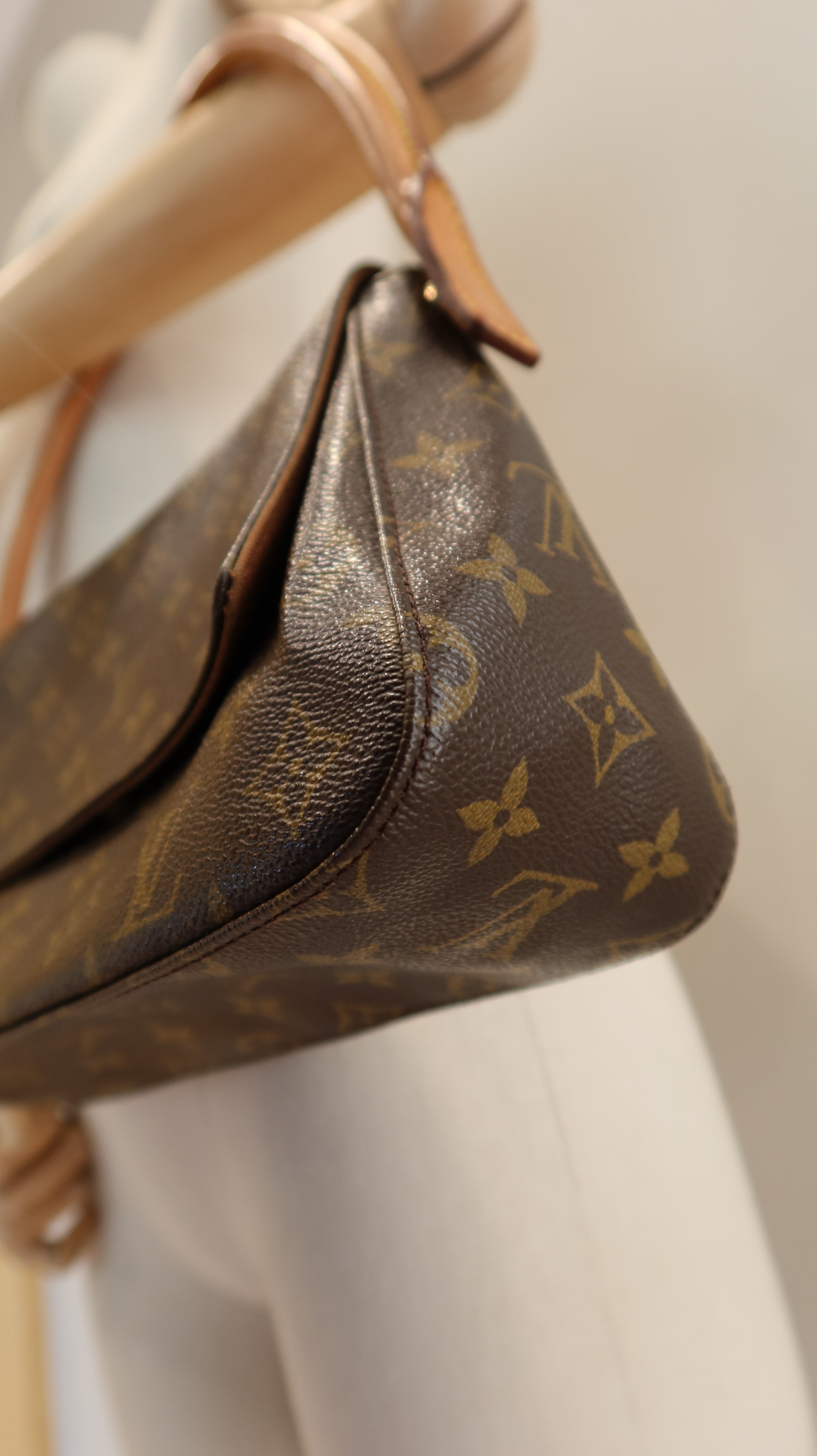 Louis Vuitton Looping Bag