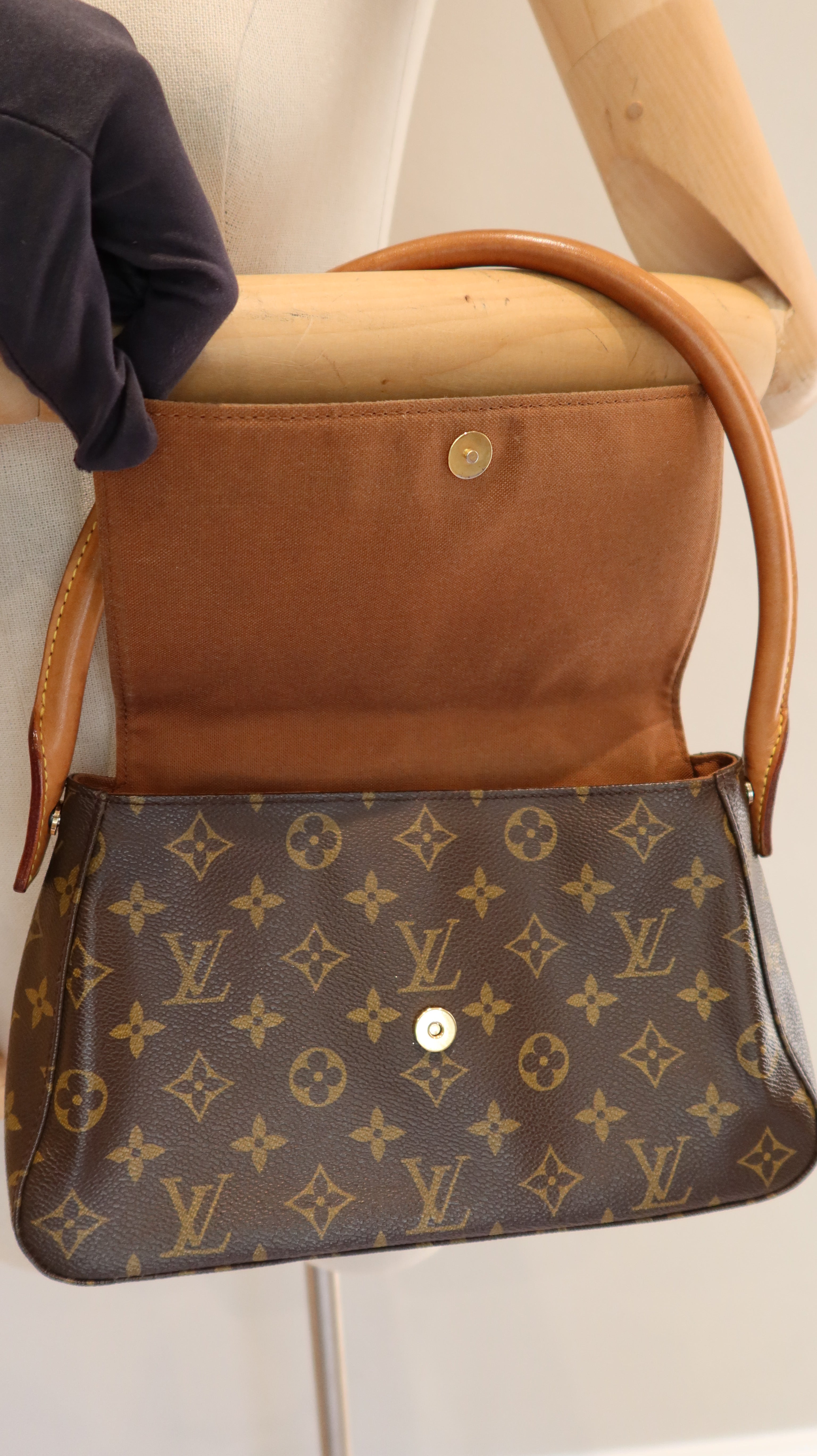 Louis Vuitton Looping Bag