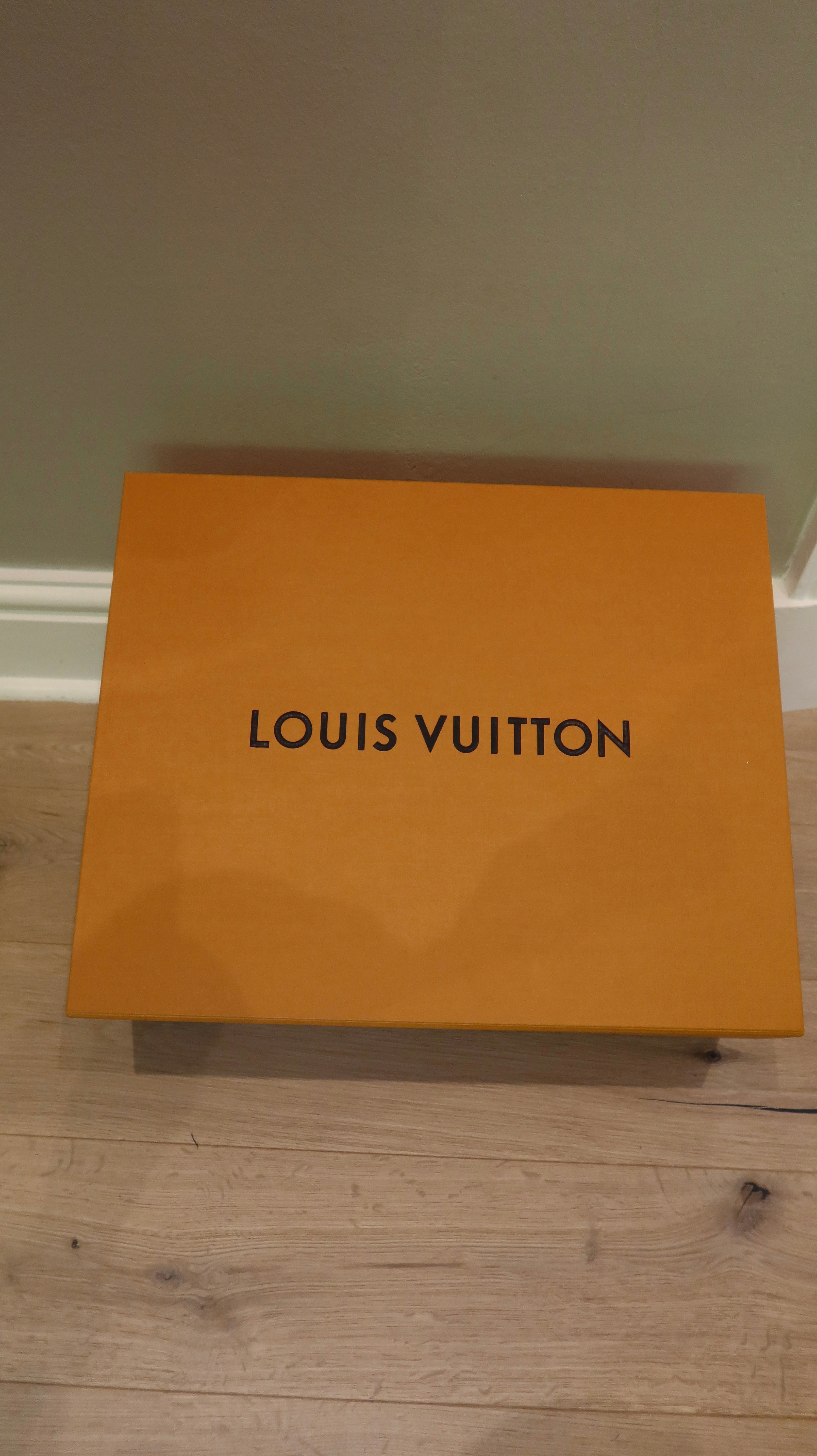 Louis Vuitton Neverfull MM *Store Fresh/Full Set*