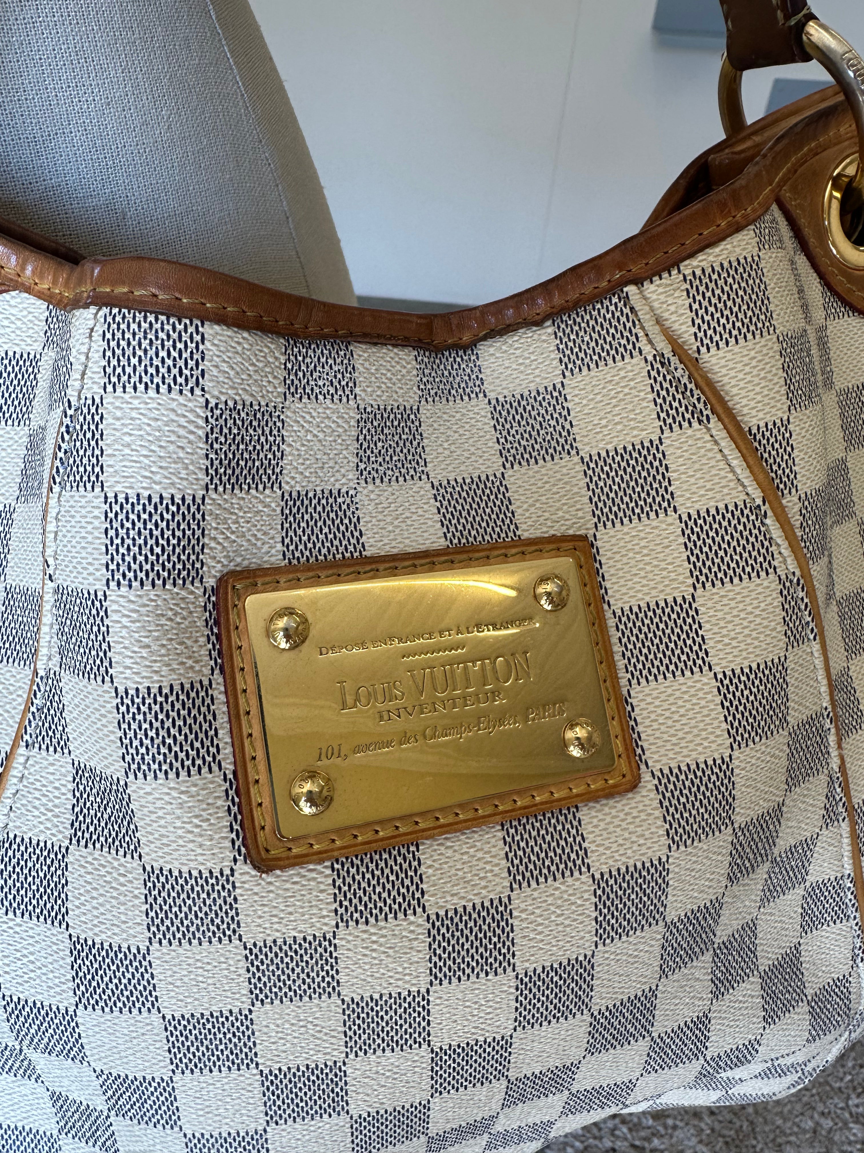 Louis Vuitton Galliera PM Bag