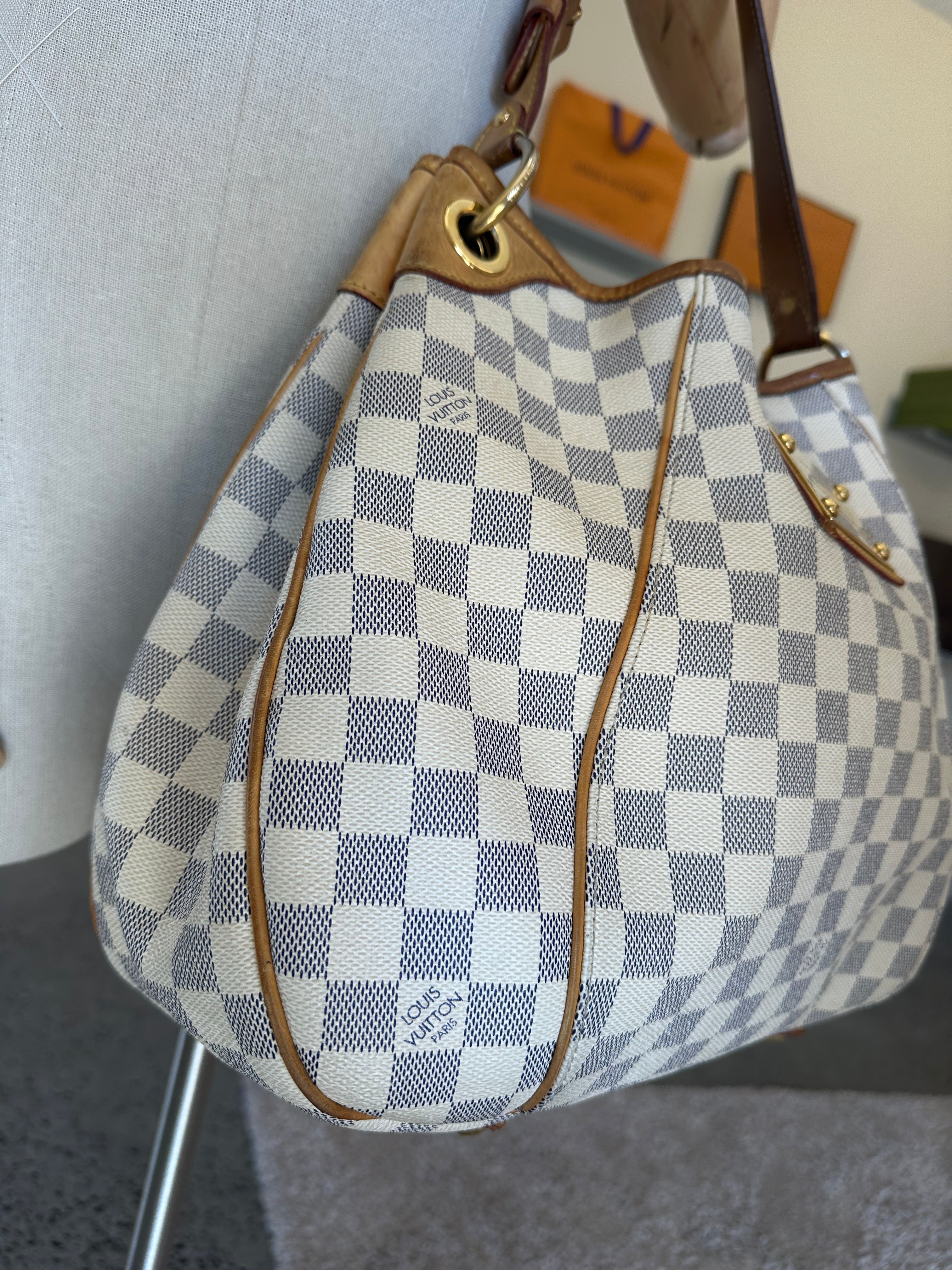 Louis Vuitton Galliera PM Bag