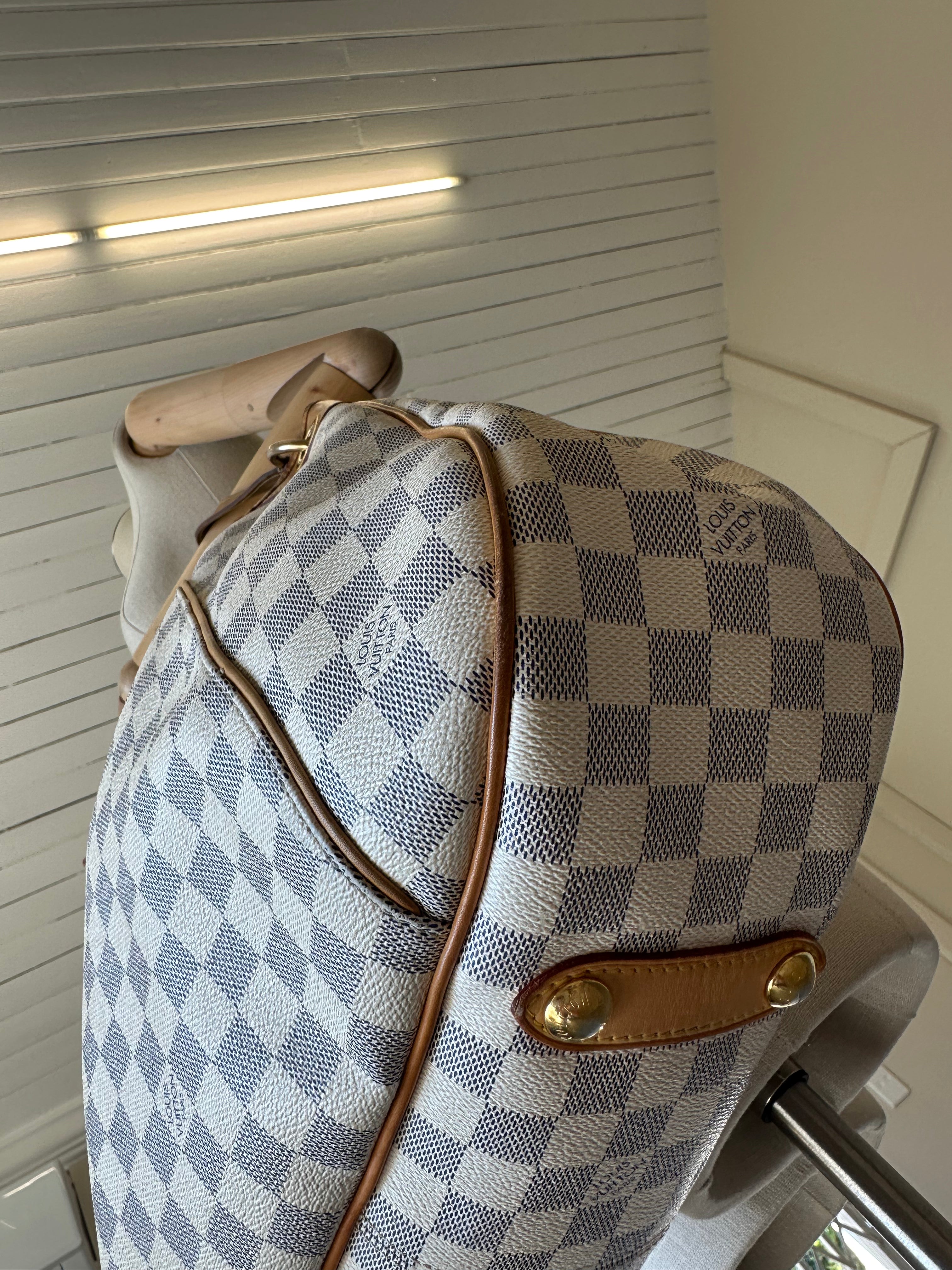 Louis Vuitton Galliera PM Bag