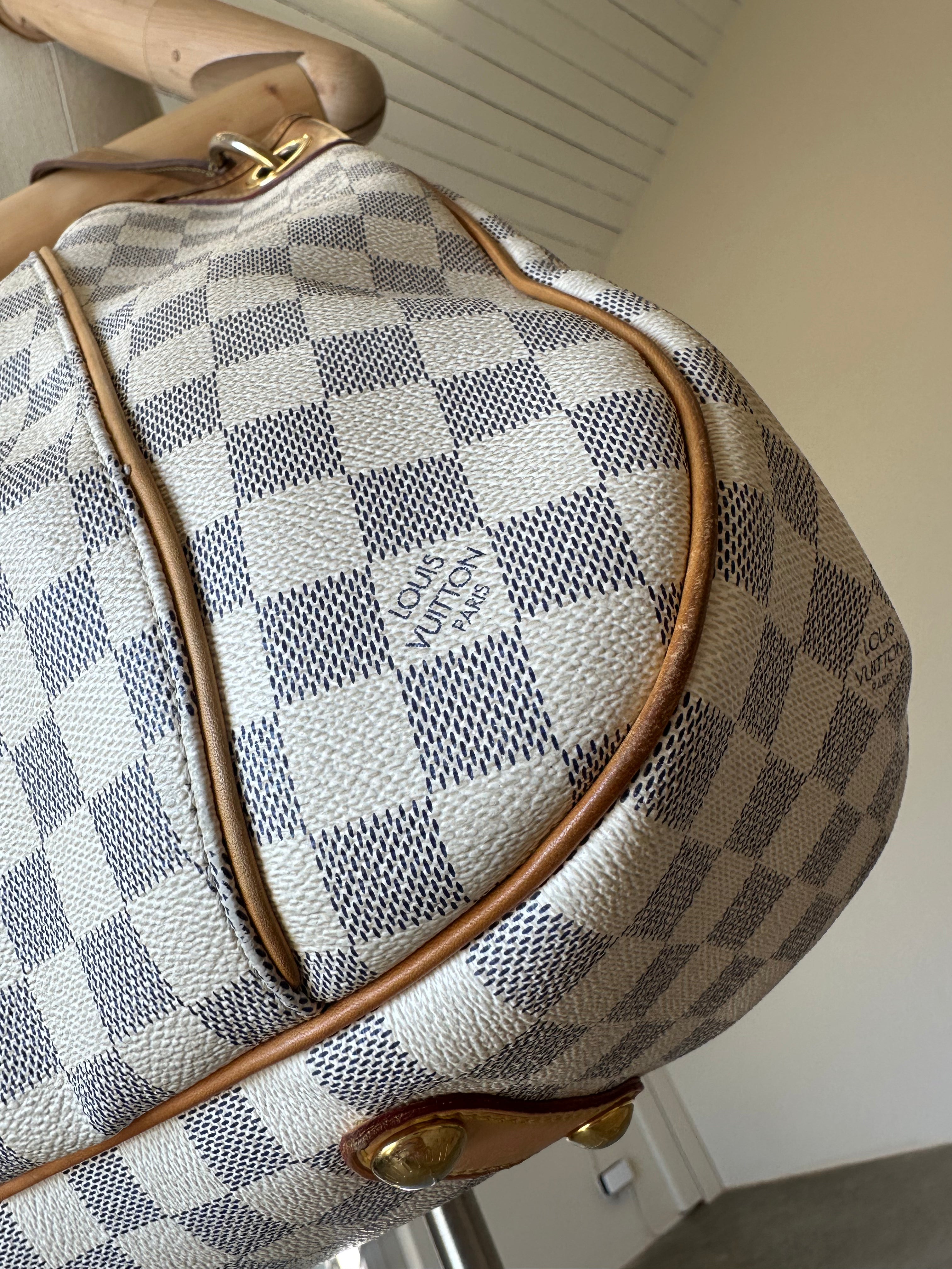 Louis Vuitton Galliera PM Bag