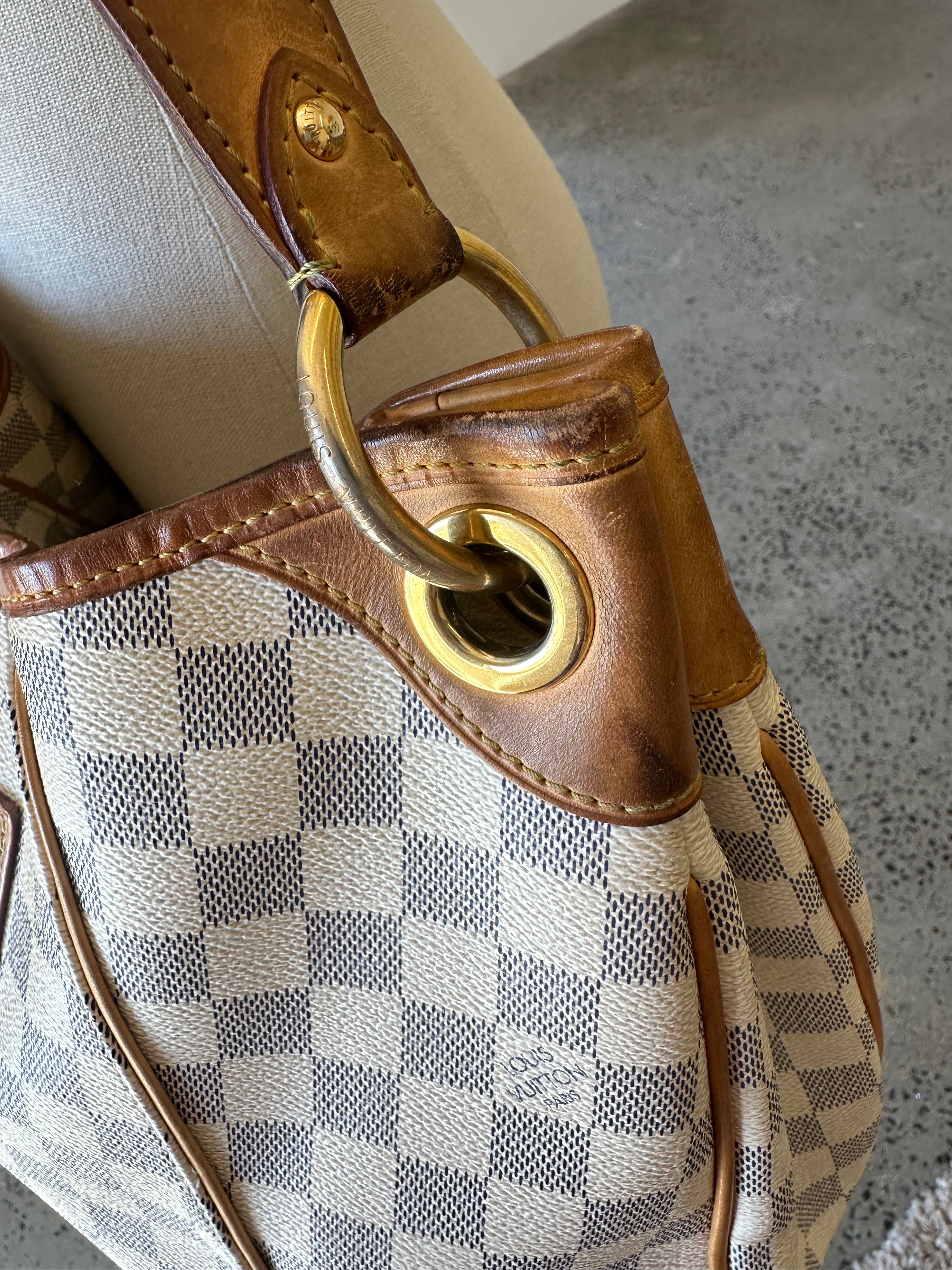 Louis Vuitton Galliera PM Bag