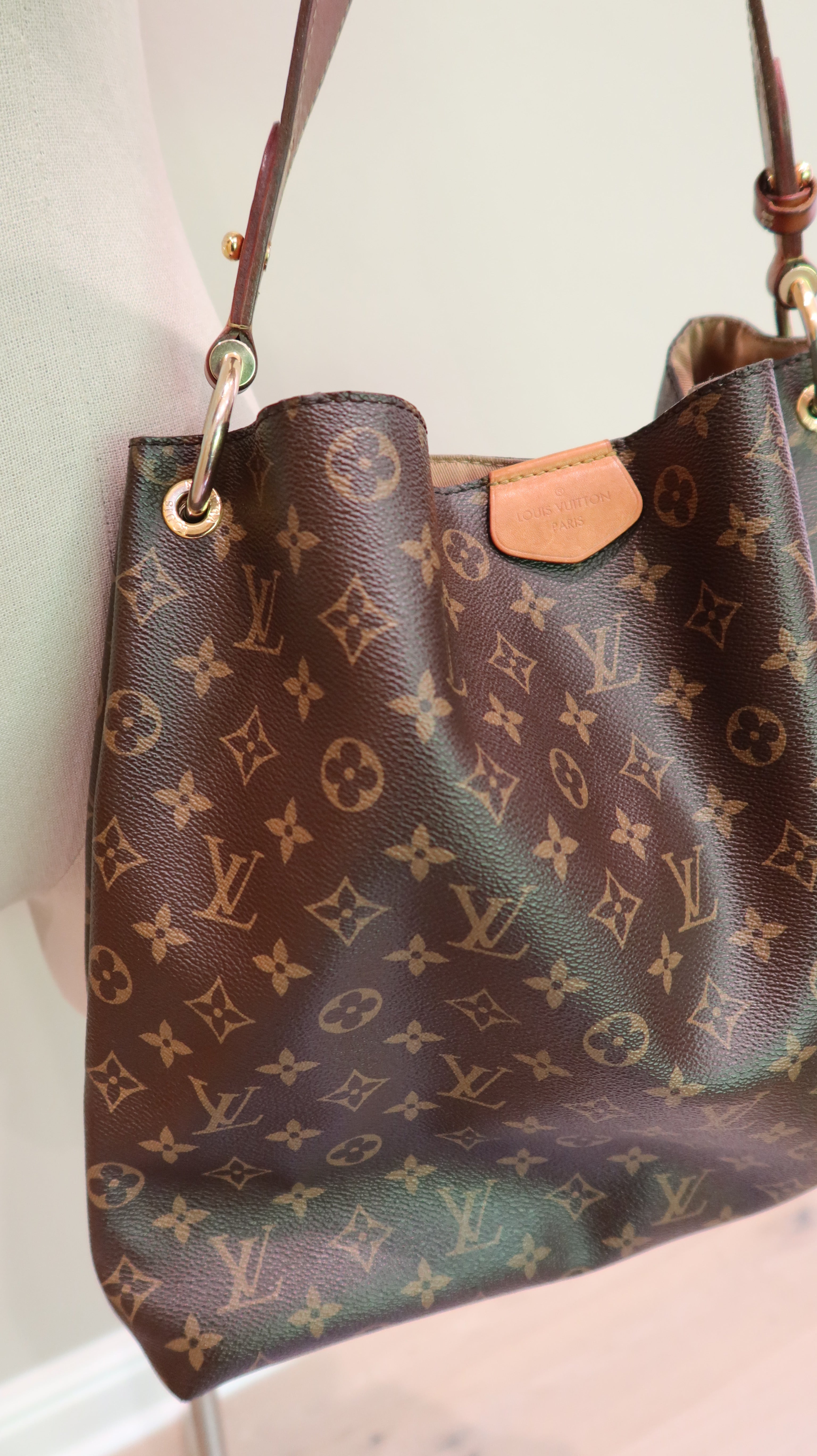 Louis Vuitton Graceful MM Shoulder Bag