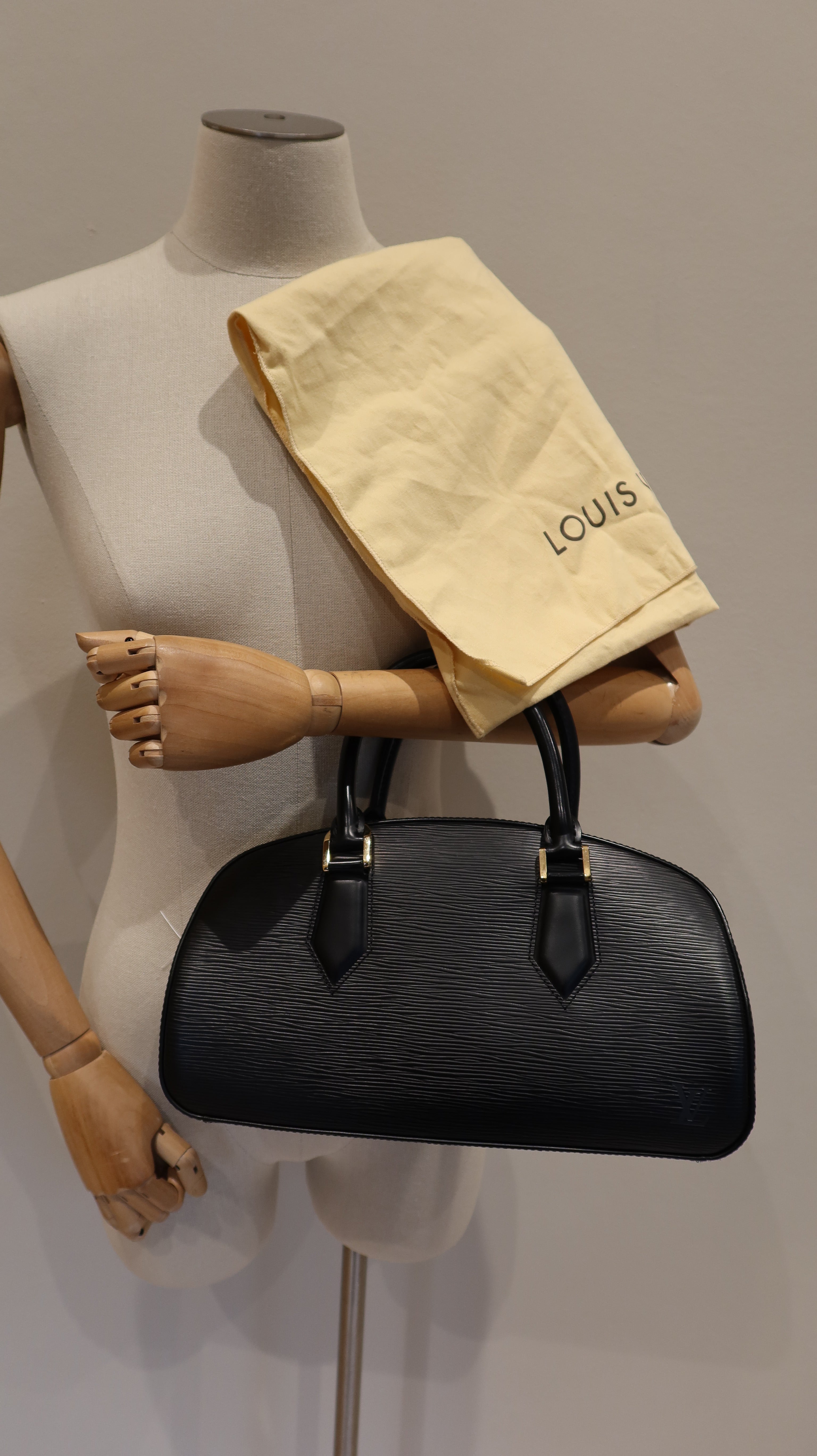Louis Vuitton Jasmin Bag