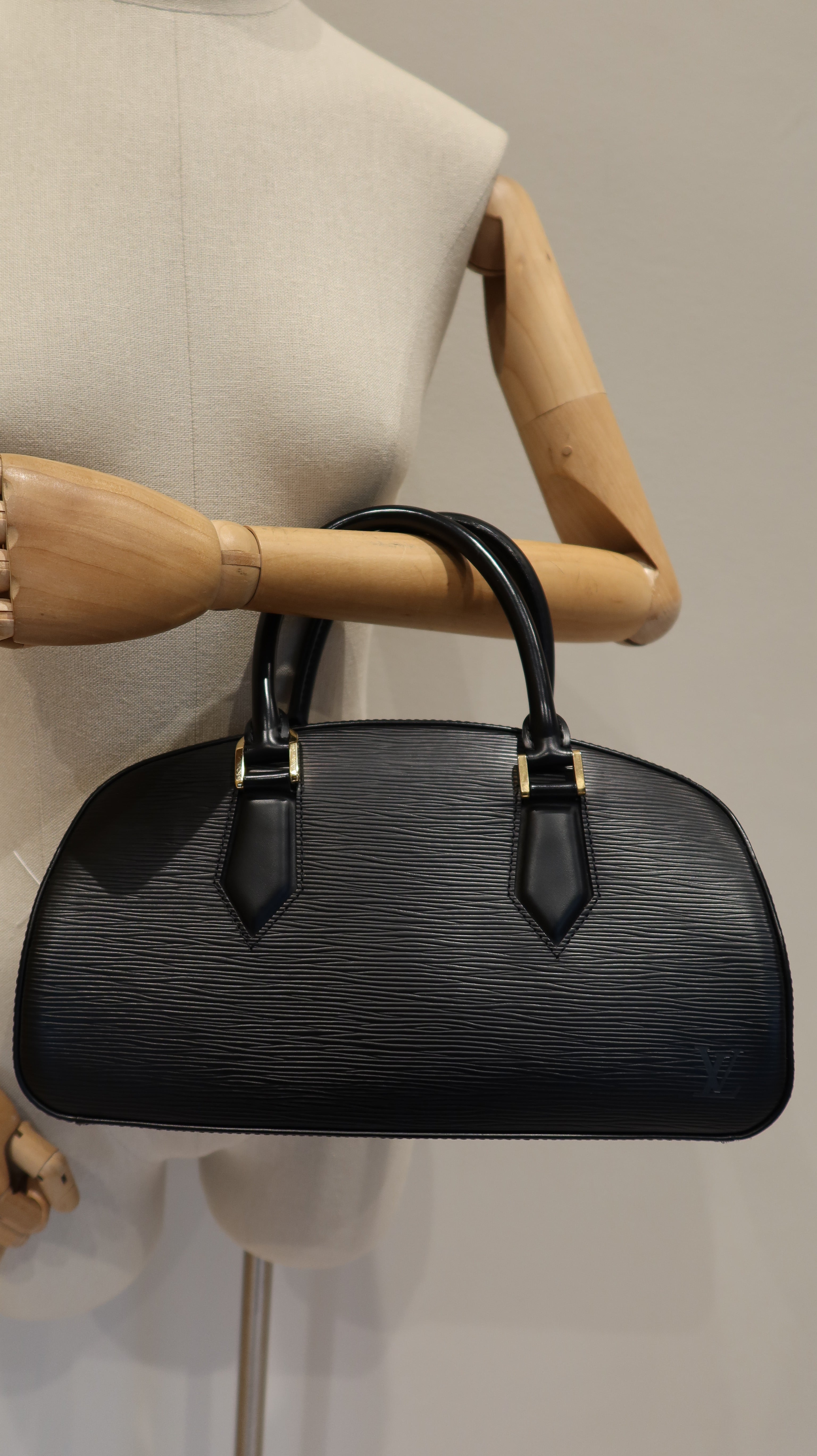 Louis Vuitton Jasmin Bag