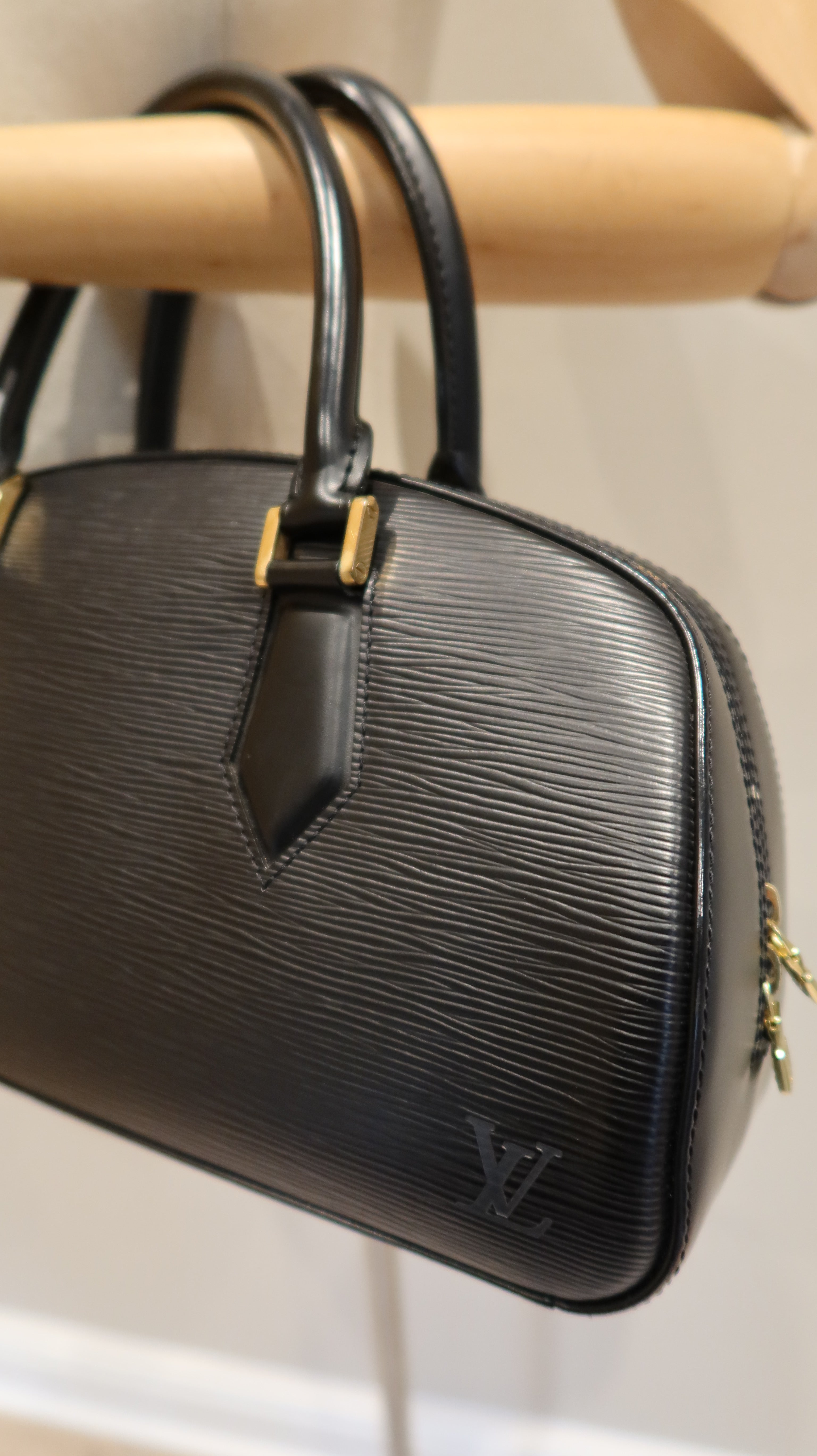 Louis Vuitton Jasmin Bag