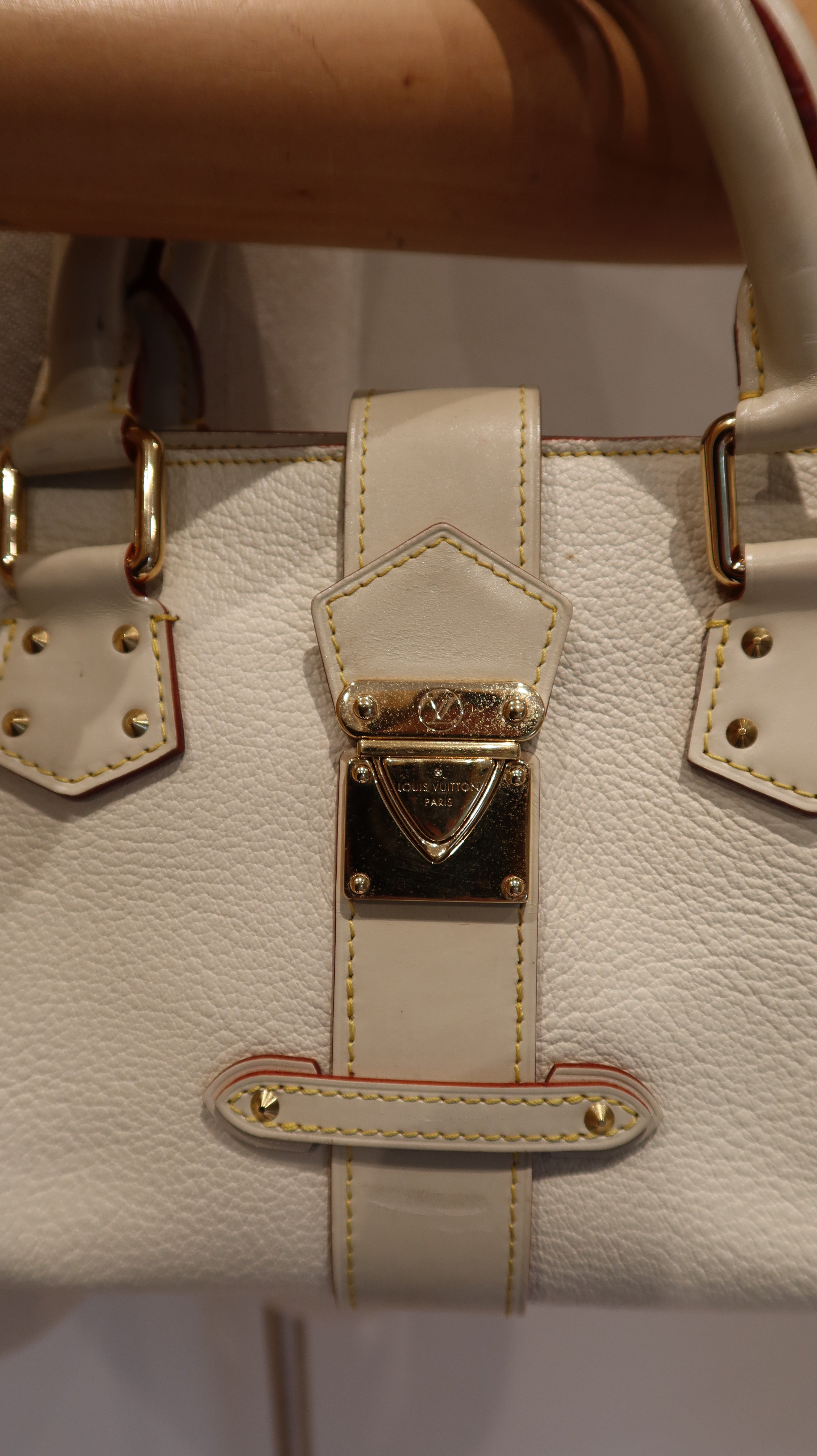 Louis Vuitton L’Epanoui Bag