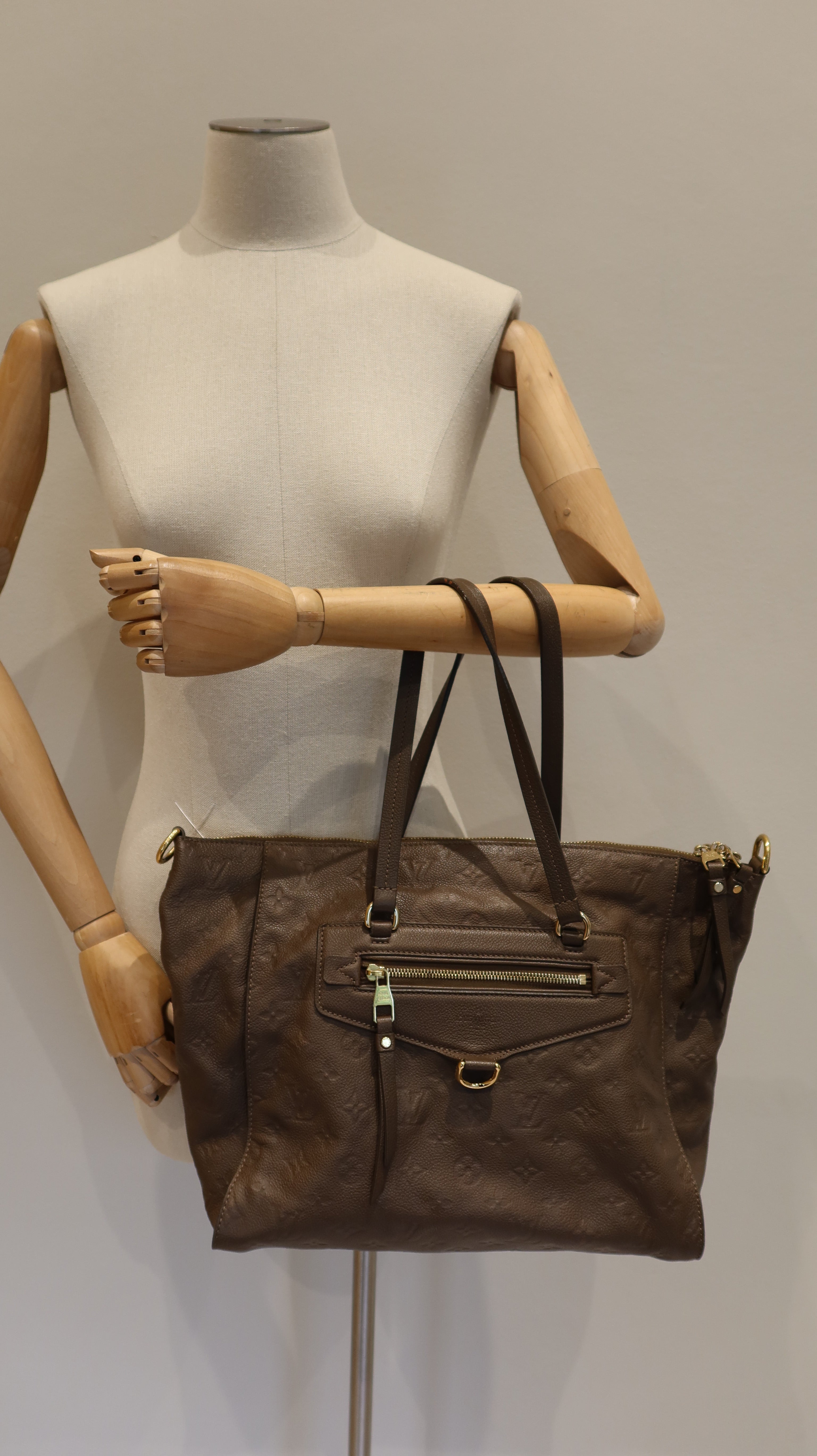 Louis Vuitton Lumineuse PM Bag