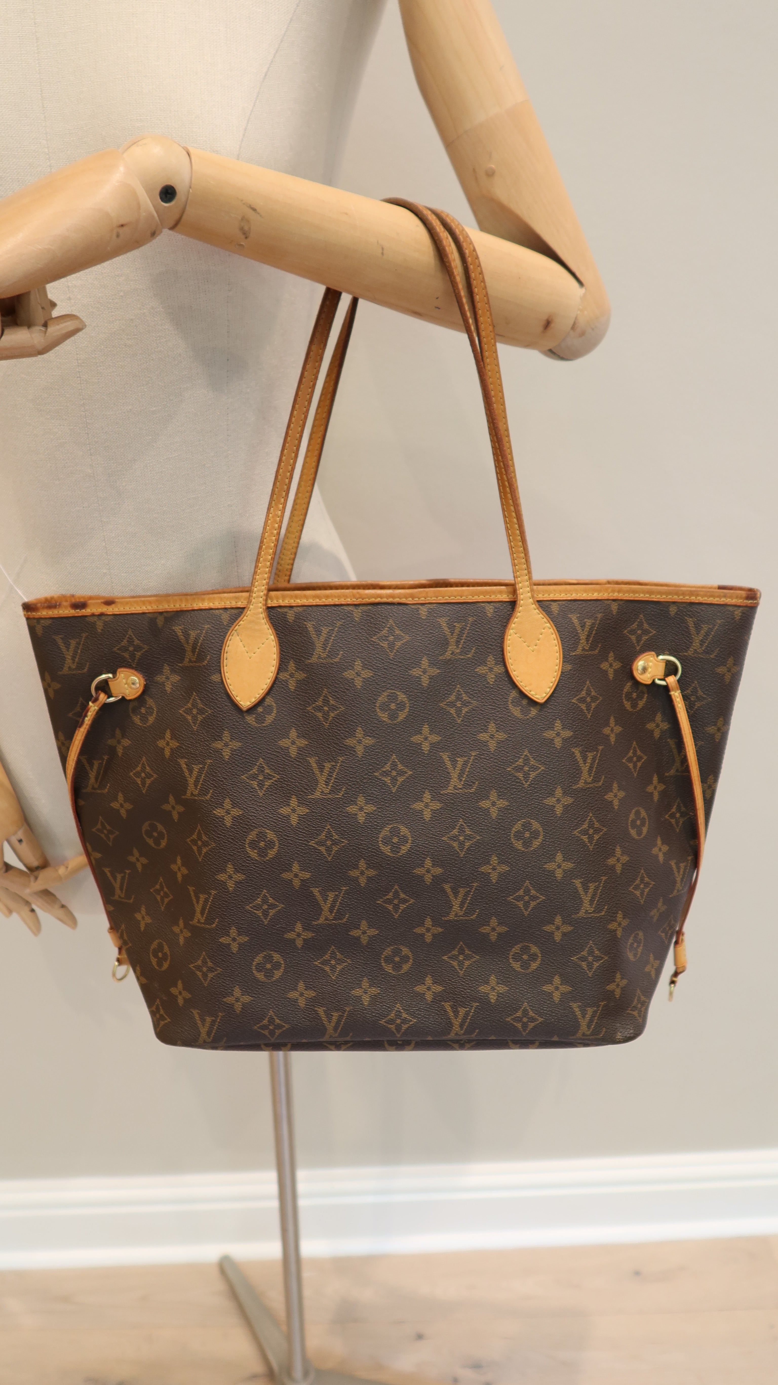 Louis Vuitton Neverfull MM