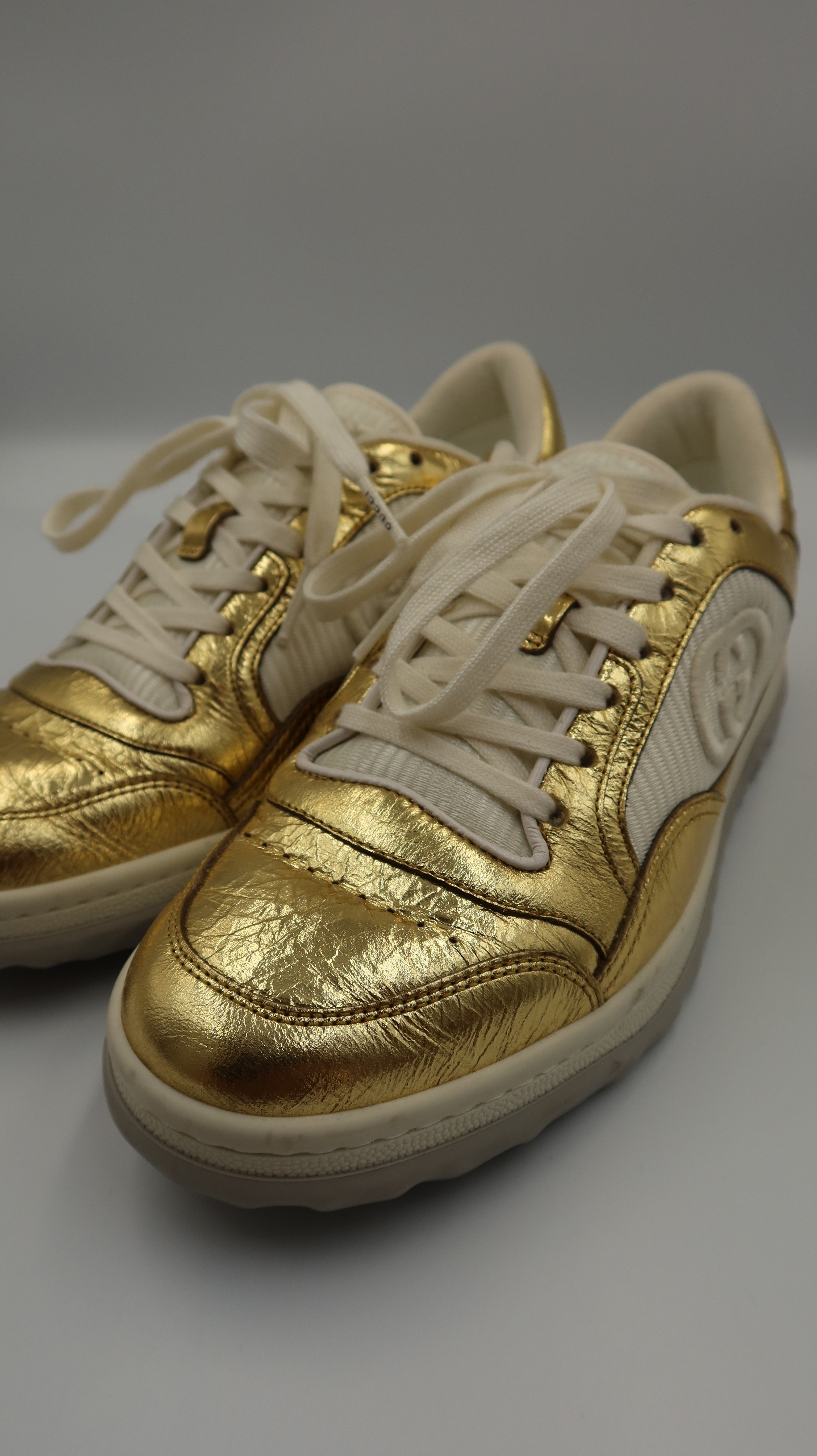 Gucci Sneakers (EU37.5)