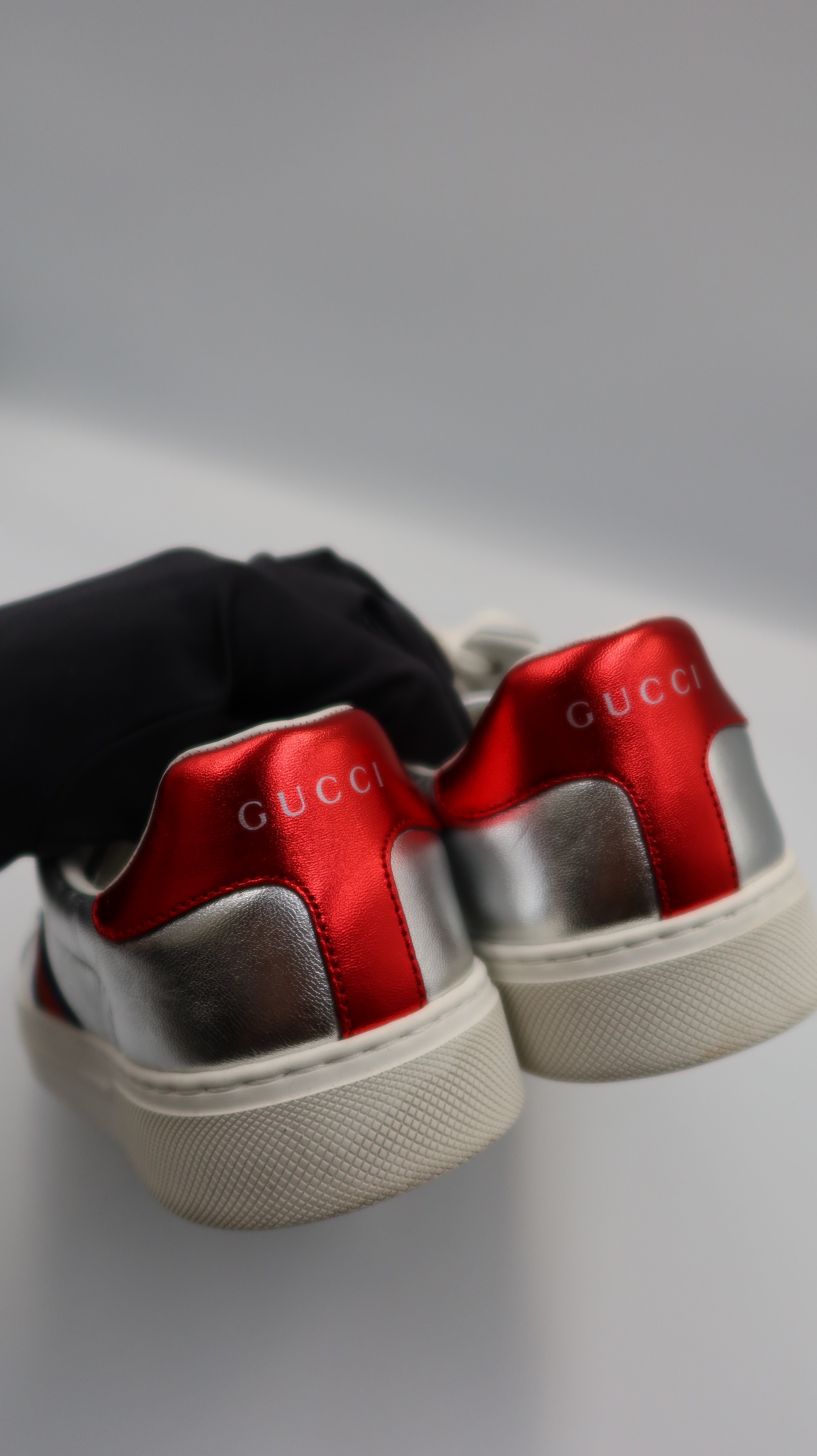 Gucci Sneakers (EU37)
