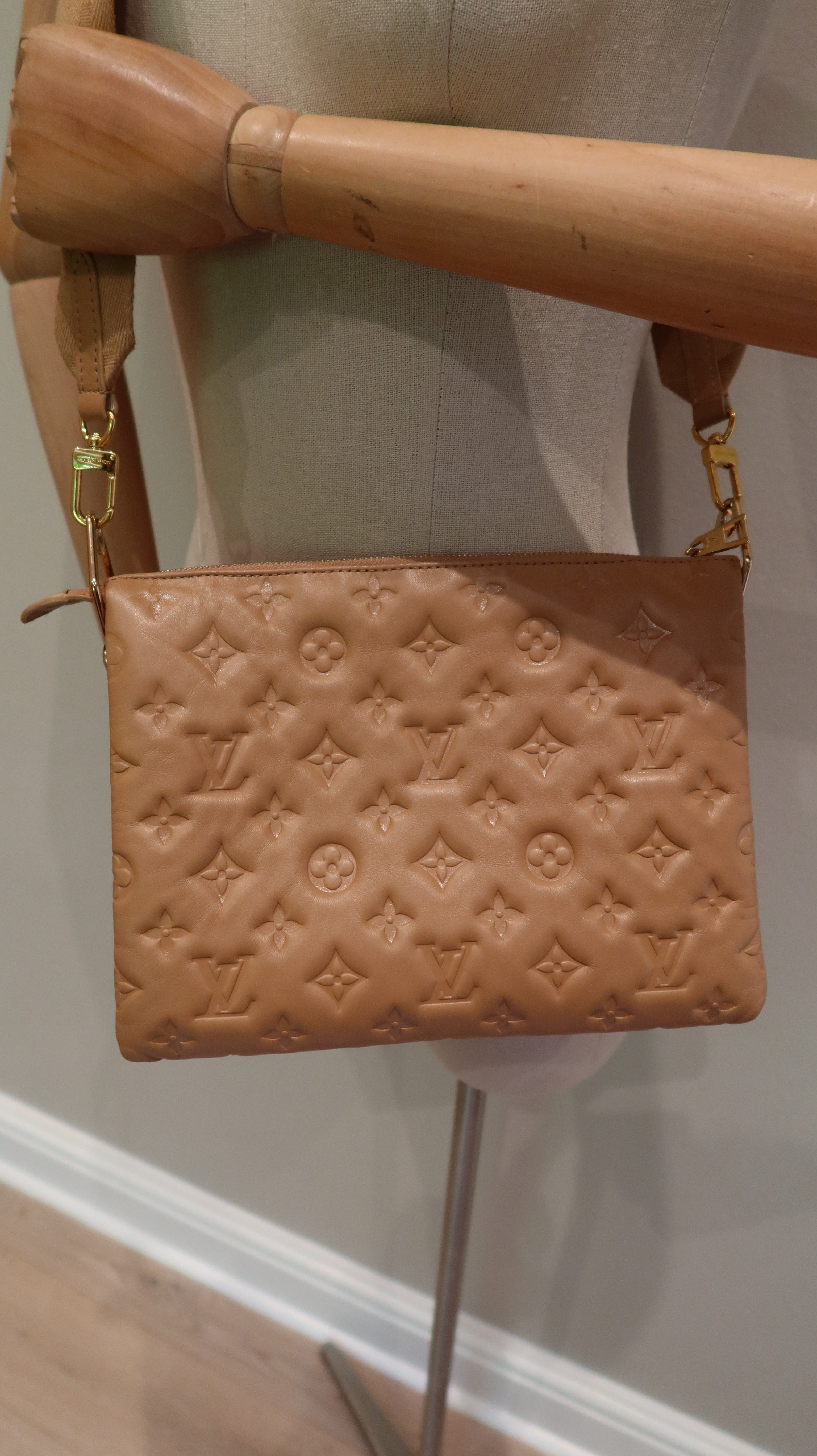 Louis Vuitton Coussin PM *Full Set*