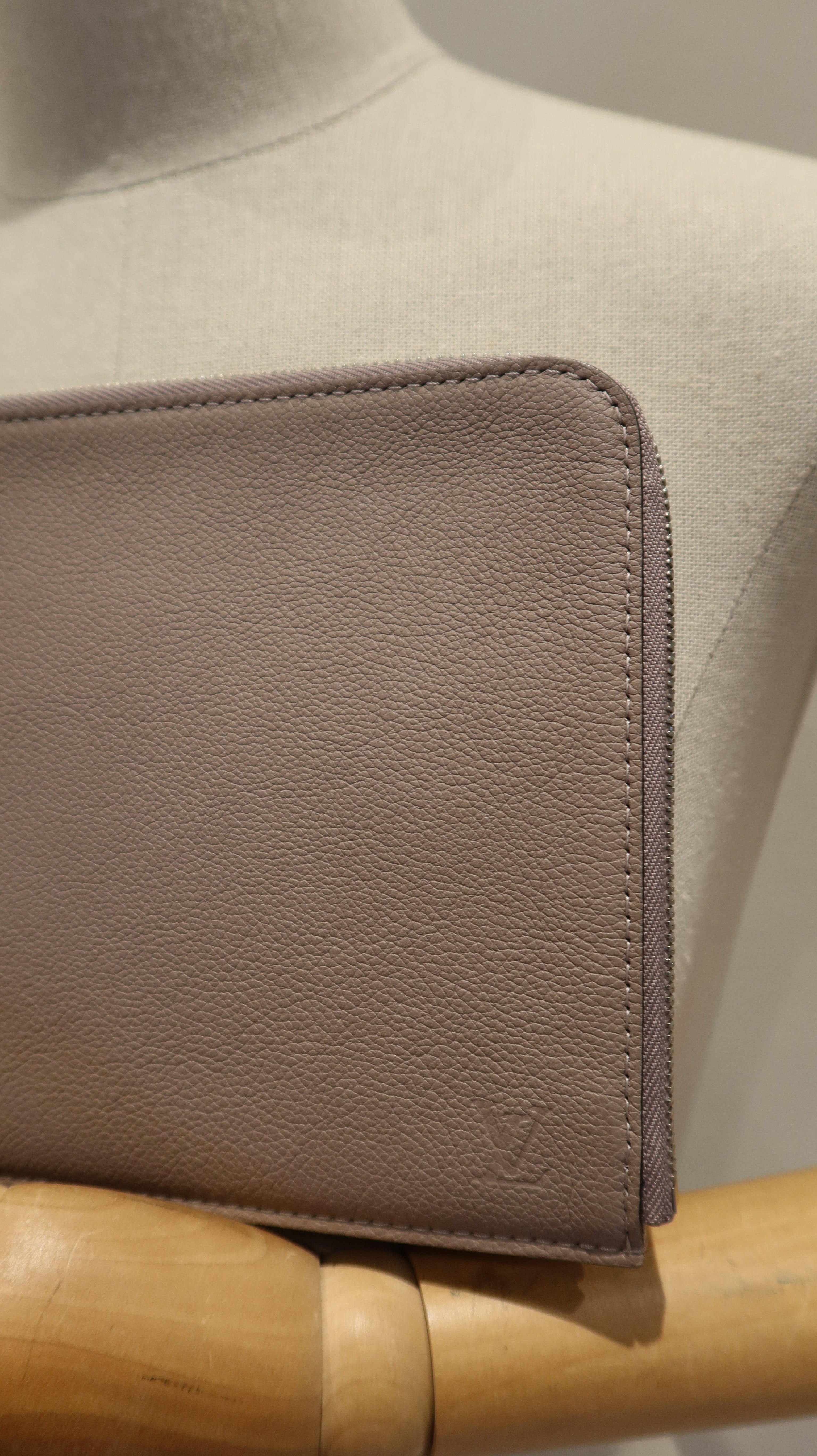 Louis Vuitton Taurillon Pochette Jour PM